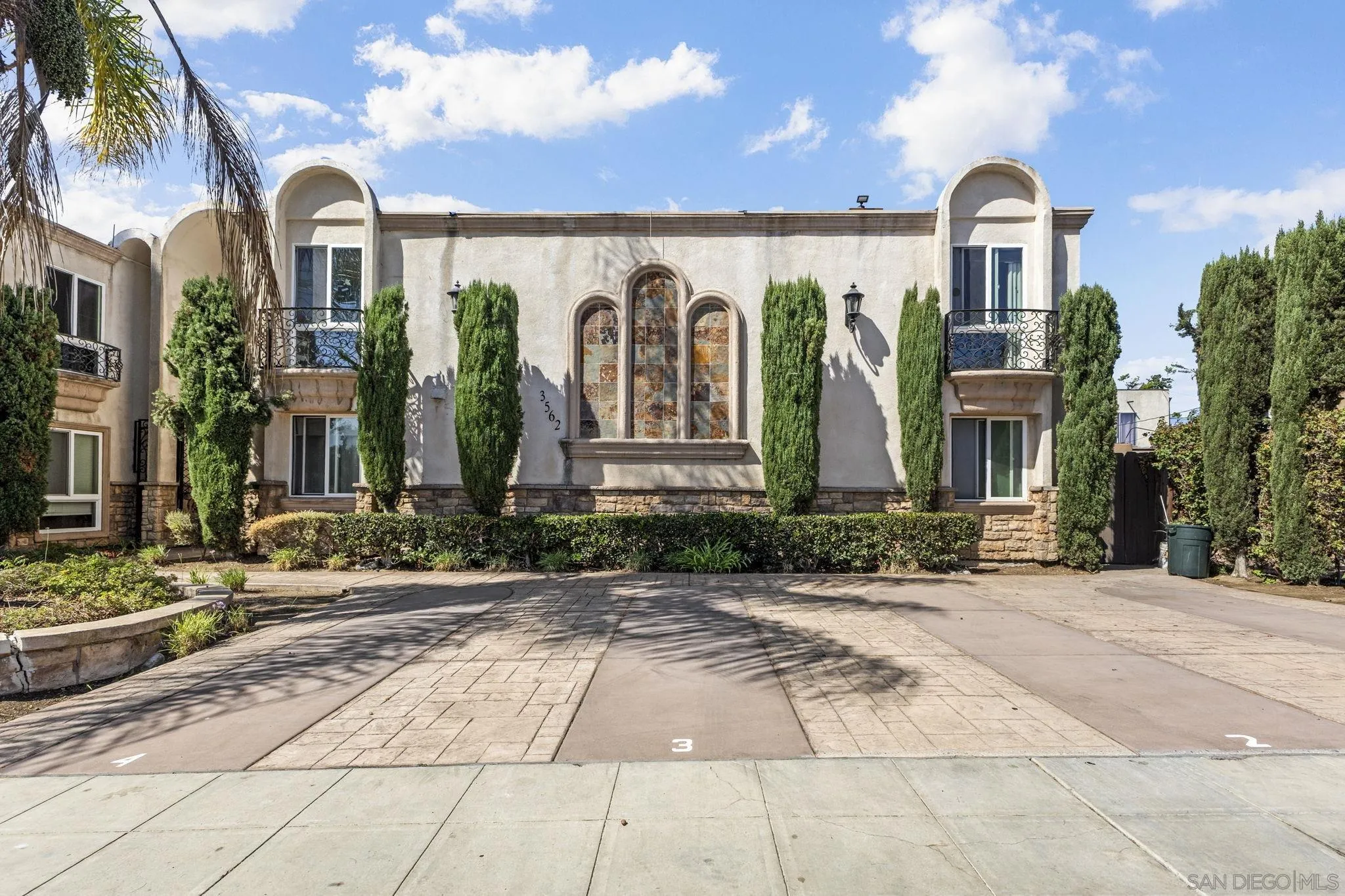 https://cdn.realtyfeed.com/cdn/127/260023958/979dbbbd787c03da74fd64e9dfa4e55a.webp