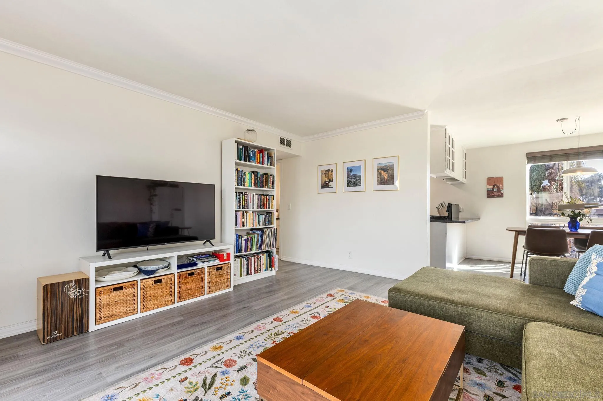 https://cdn.realtyfeed.com/cdn/127/260023958/9c81d92052c74c8ee25c2d382a5581f9.webp
