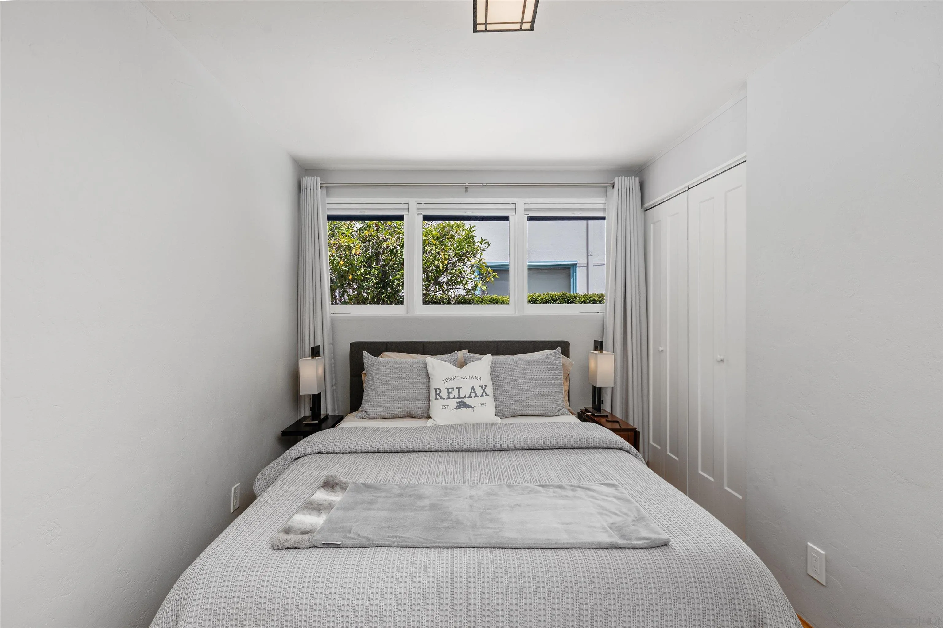 1044 Leroy Street, San Diego, CA 92106, photo 16