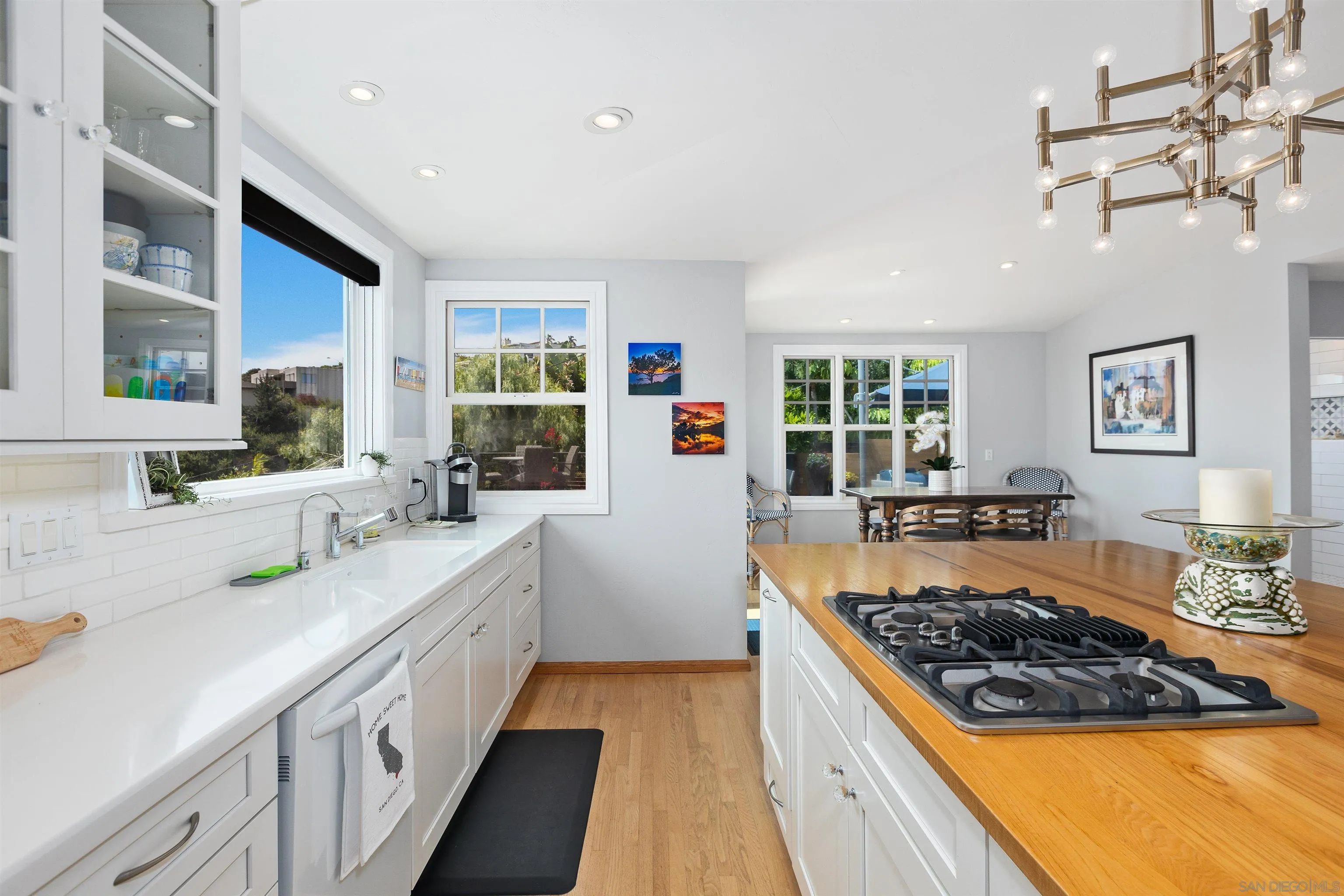 1044 Leroy Street, San Diego, CA 92106, photo 8
