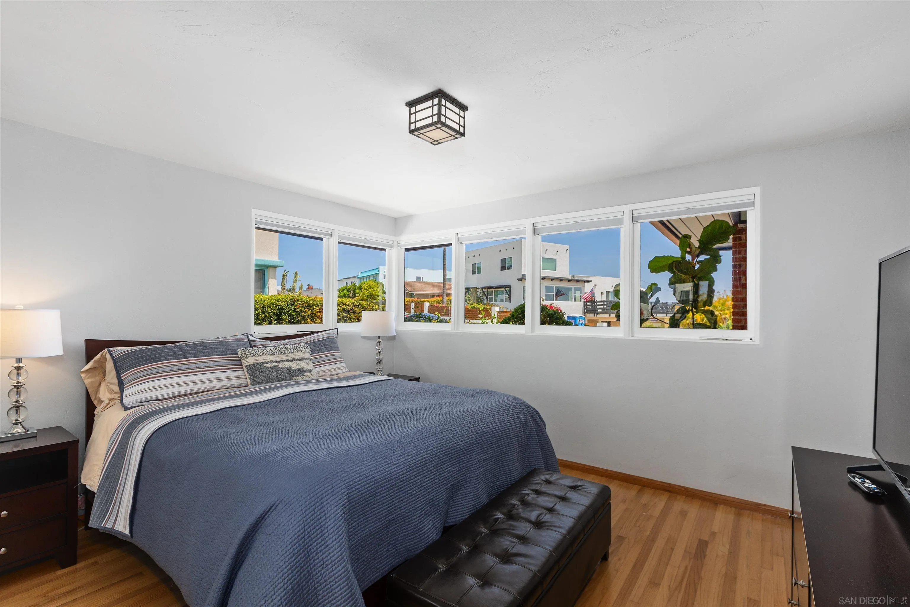 1044 Leroy Street, San Diego, CA 92106, photo 11