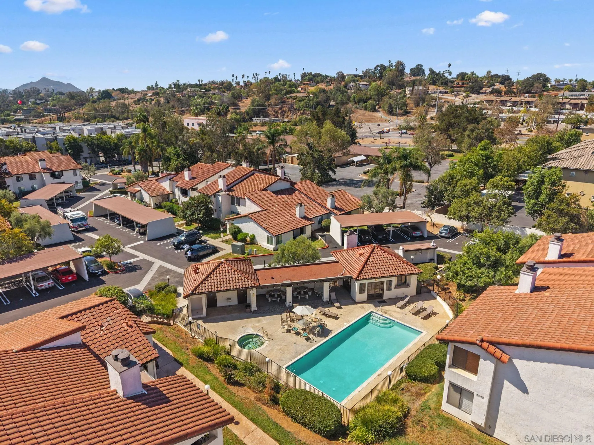 https://cdn.realtyfeed.com/cdn/127/260023965/e643c0e48afc196d2dce2f490fb9596d.webp