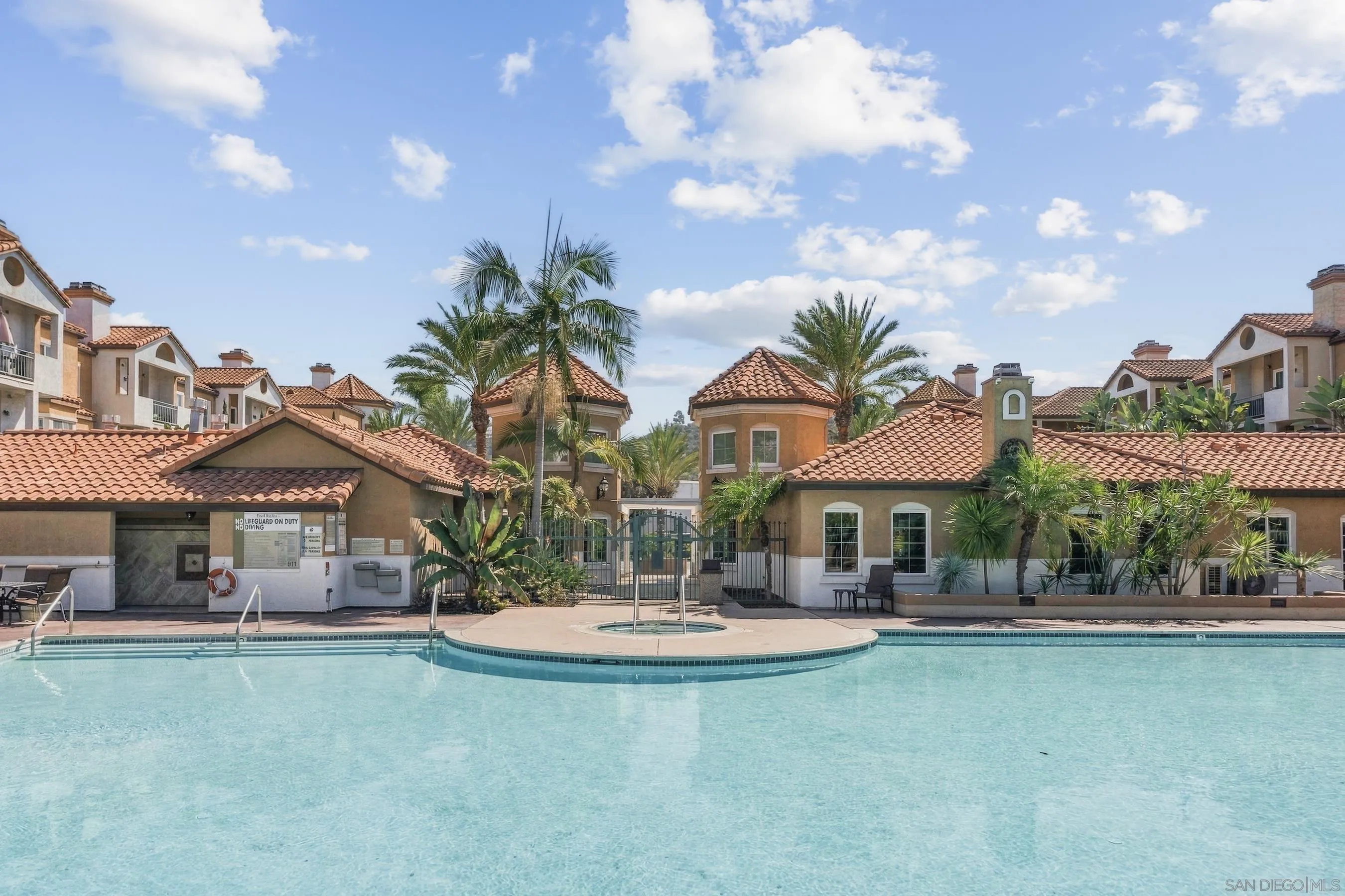 https://cdn.realtyfeed.com/cdn/127/260023969/bddea55ecf5cff9c204f84d54fbf01f4.webp