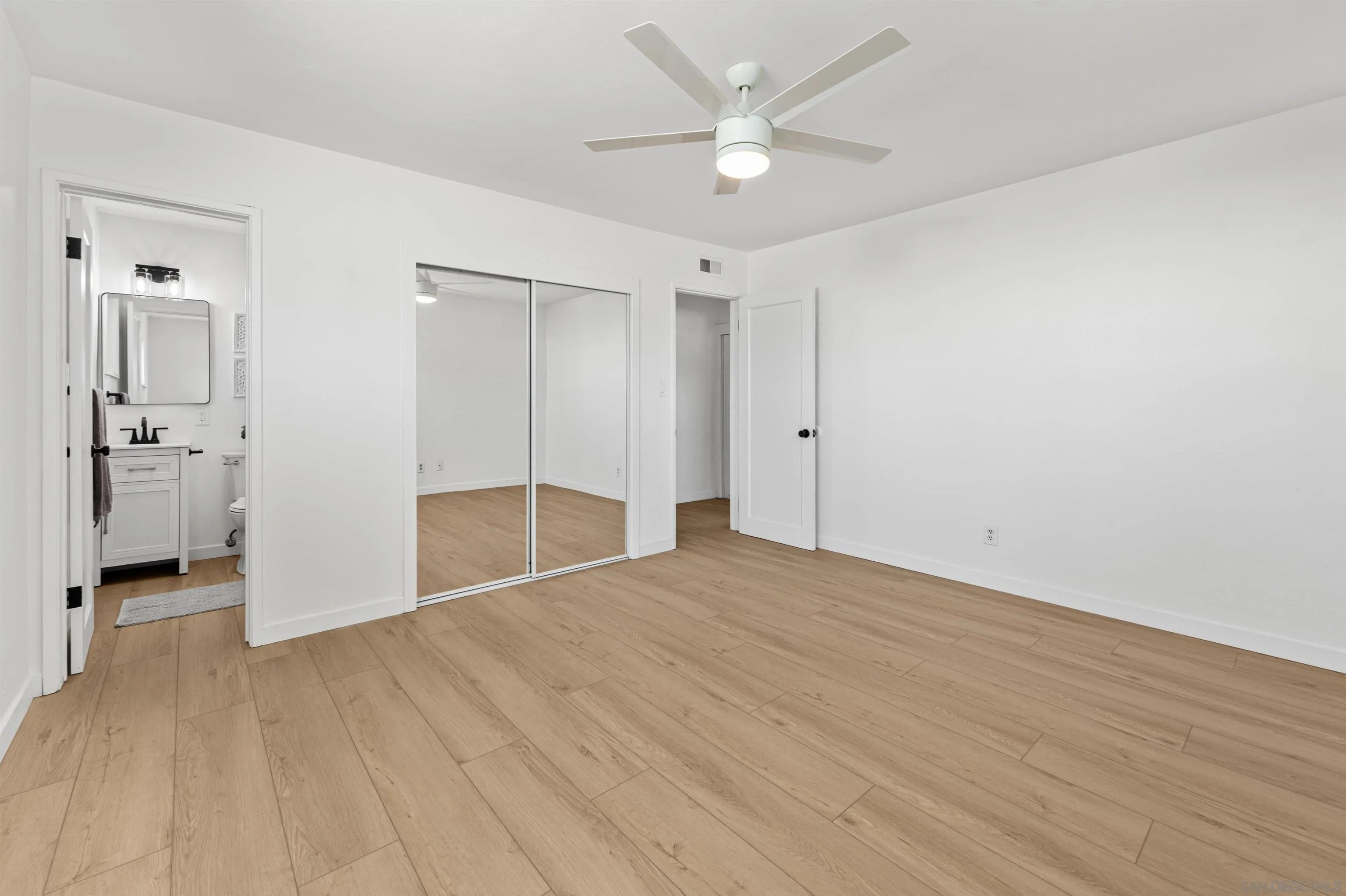 https://cdn.realtyfeed.com/cdn/127/260023970/3998b6dddbefdc85f55ead97241b6791.webp