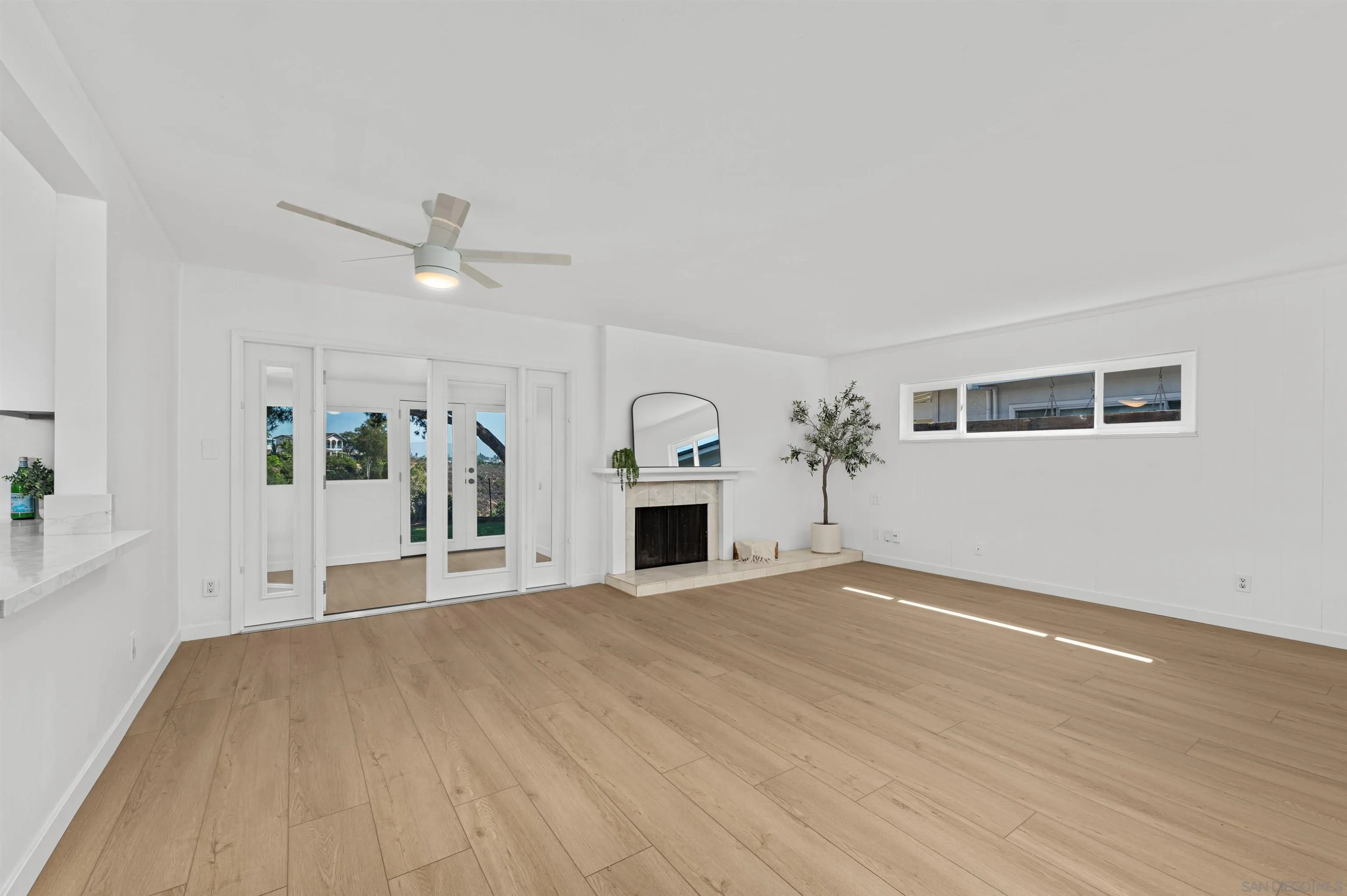 https://cdn.realtyfeed.com/cdn/127/260023970/efc31080bf18bf2ff9eceb02f7d41829.webp