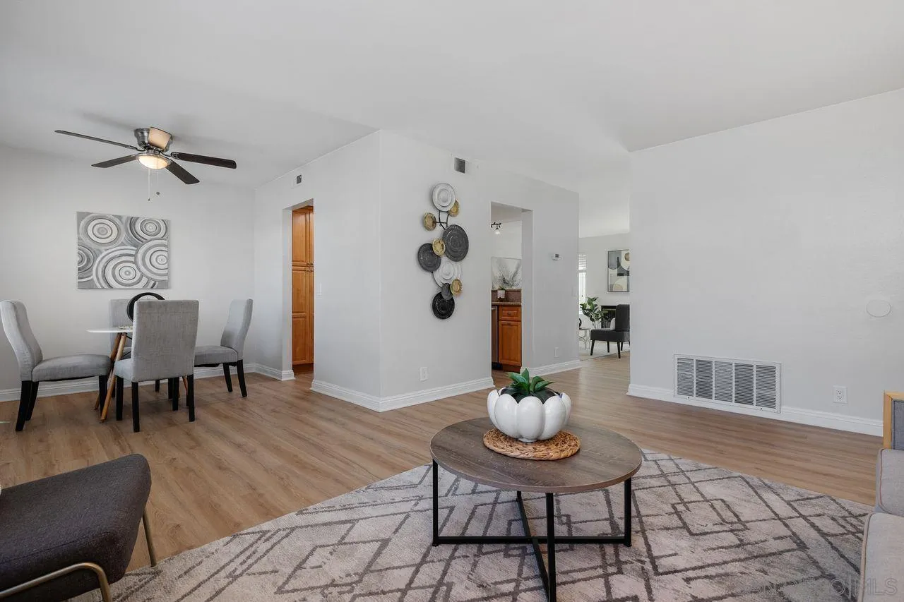 https://cdn.realtyfeed.com/cdn/127/260023972/2c9ca72150ee4190330330d1ac6a2bec.webp