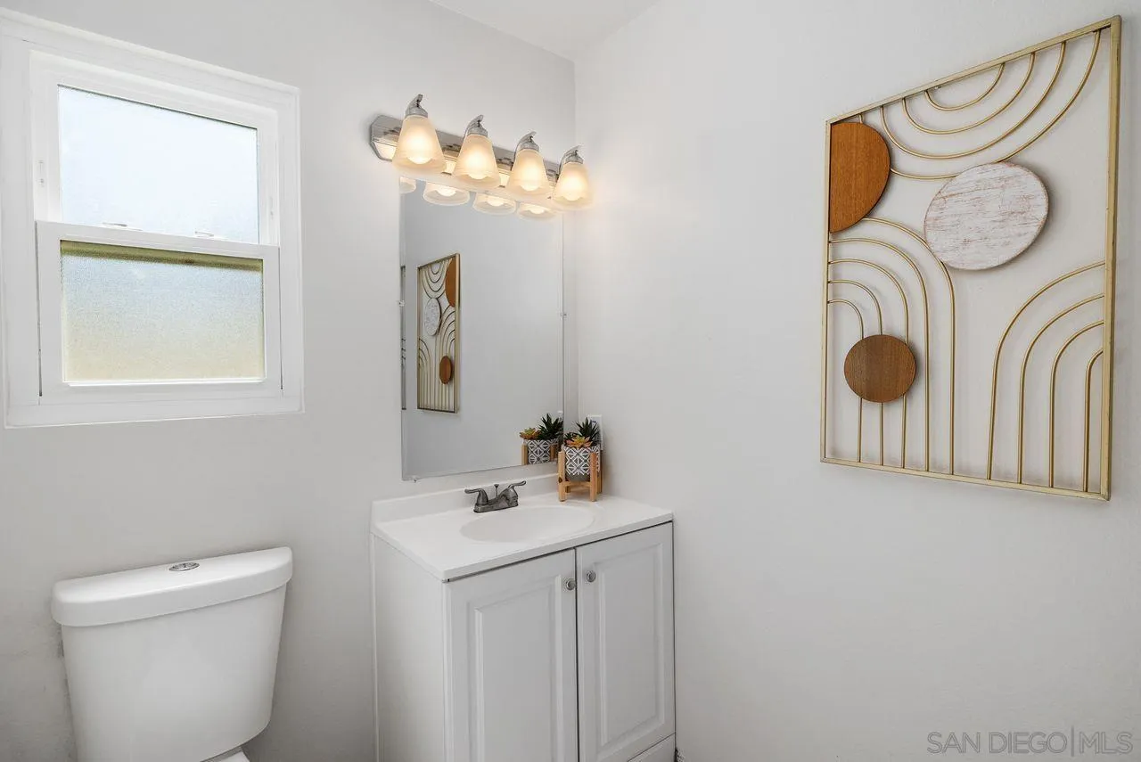 https://cdn.realtyfeed.com/cdn/127/260023972/68dc63f14b8f4c93ec81c6af2319e2e6.webp