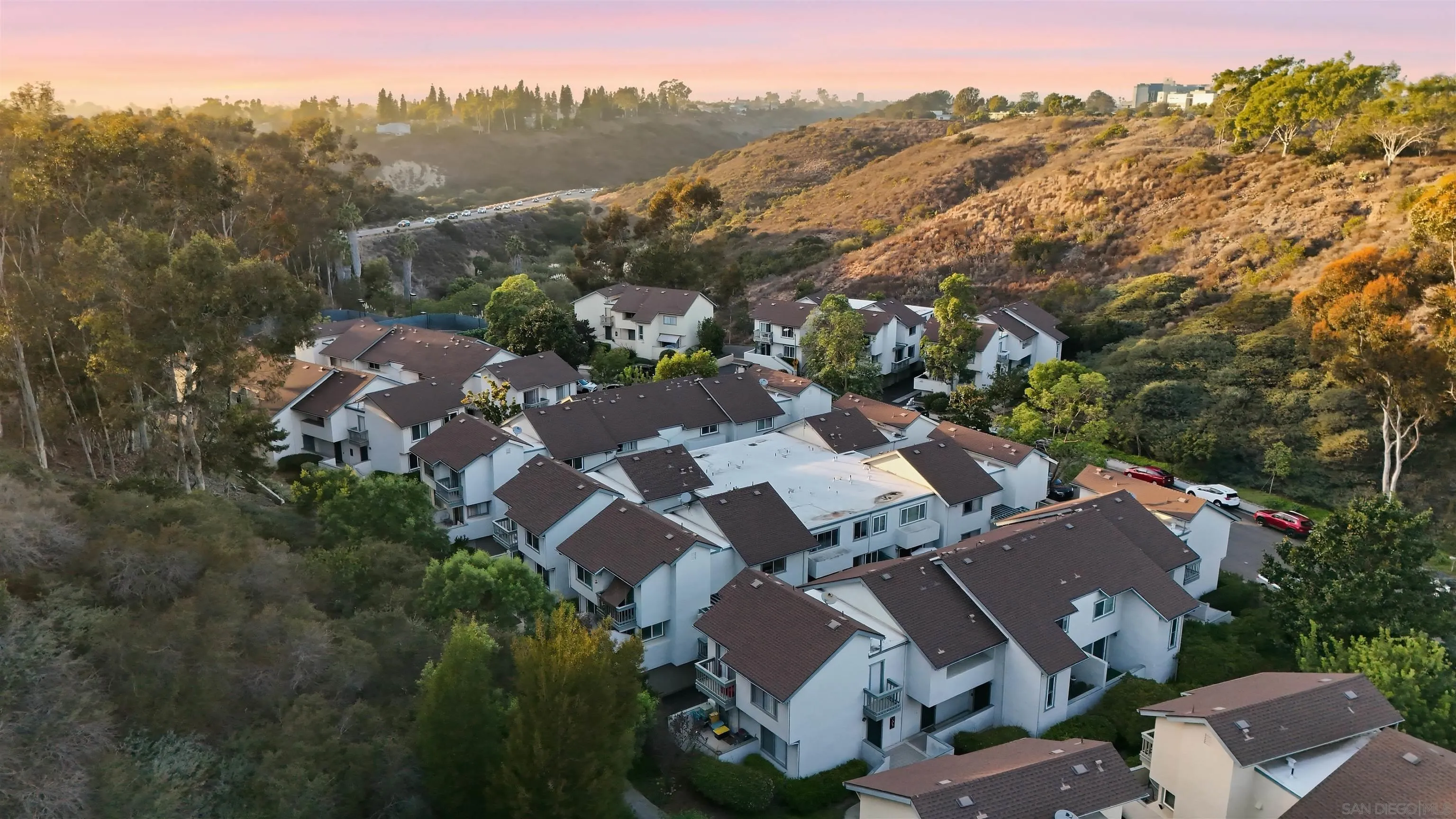 https://cdn.realtyfeed.com/cdn/127/260023973/509dcc345dd9be22b4865155598eabe3.webp
