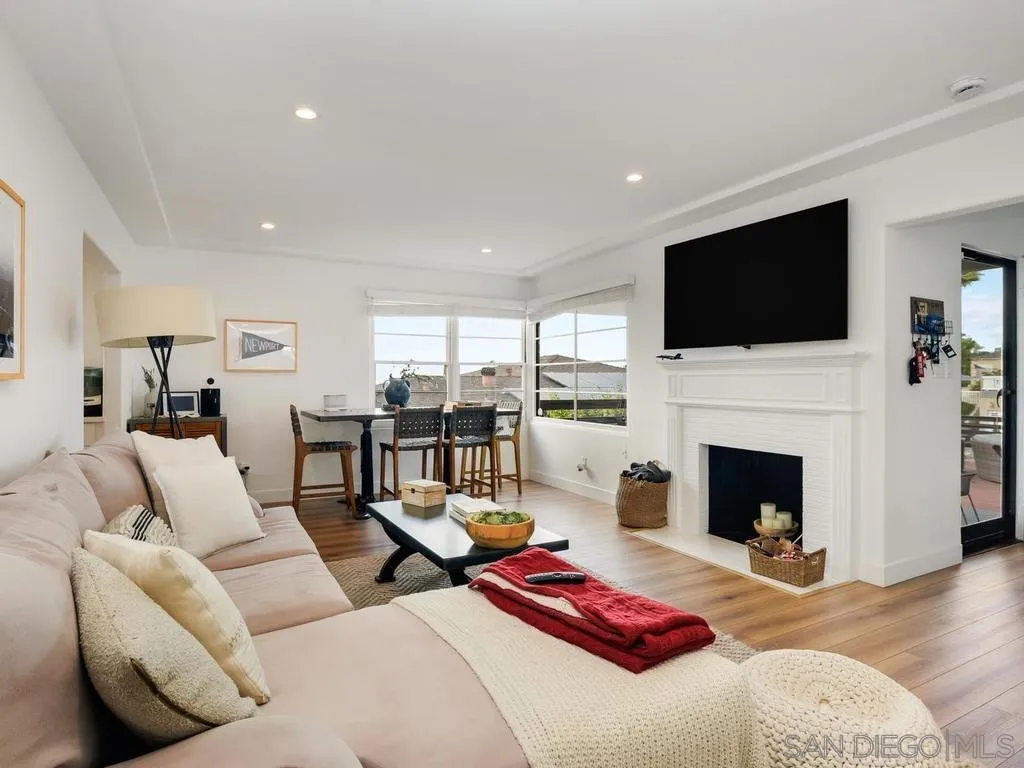 3525 Tennyson, San Diego, CA 92106, photo 9