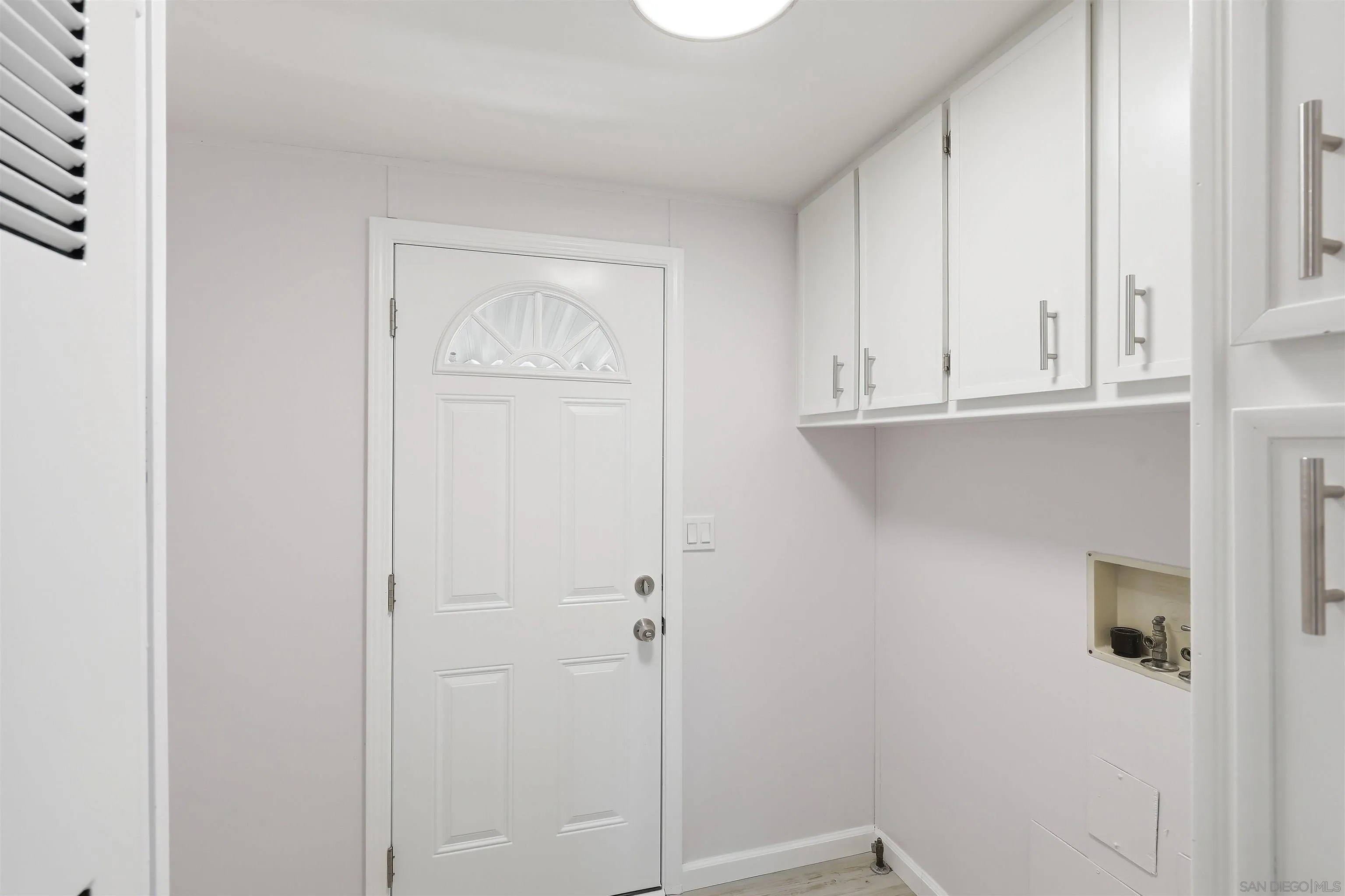 https://cdn.realtyfeed.com/cdn/127/260023975/0c9fd530e0cebee8946565a677354732.webp