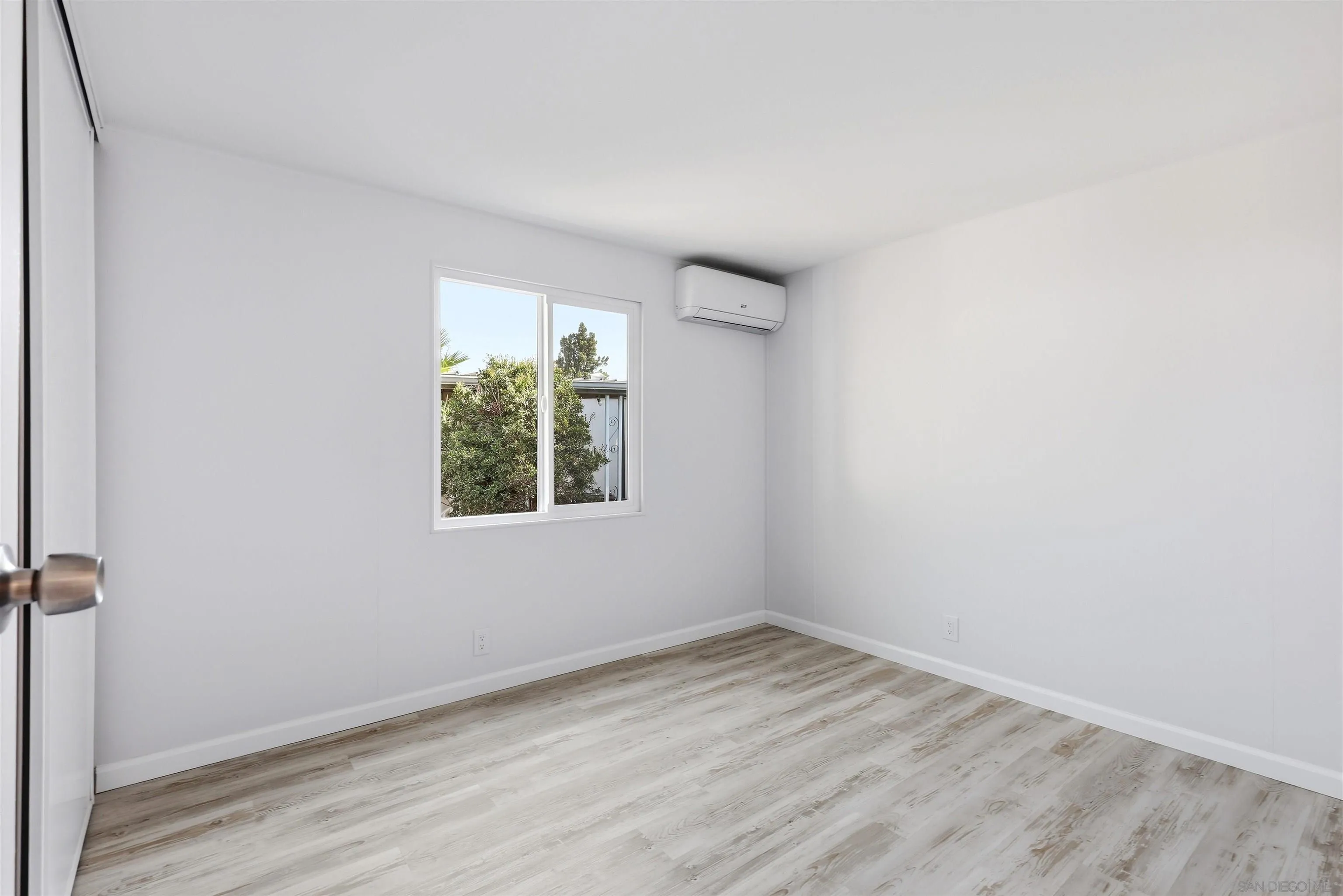 https://cdn.realtyfeed.com/cdn/127/260023975/c91a3e4c44da234b6a658552255e728e.webp