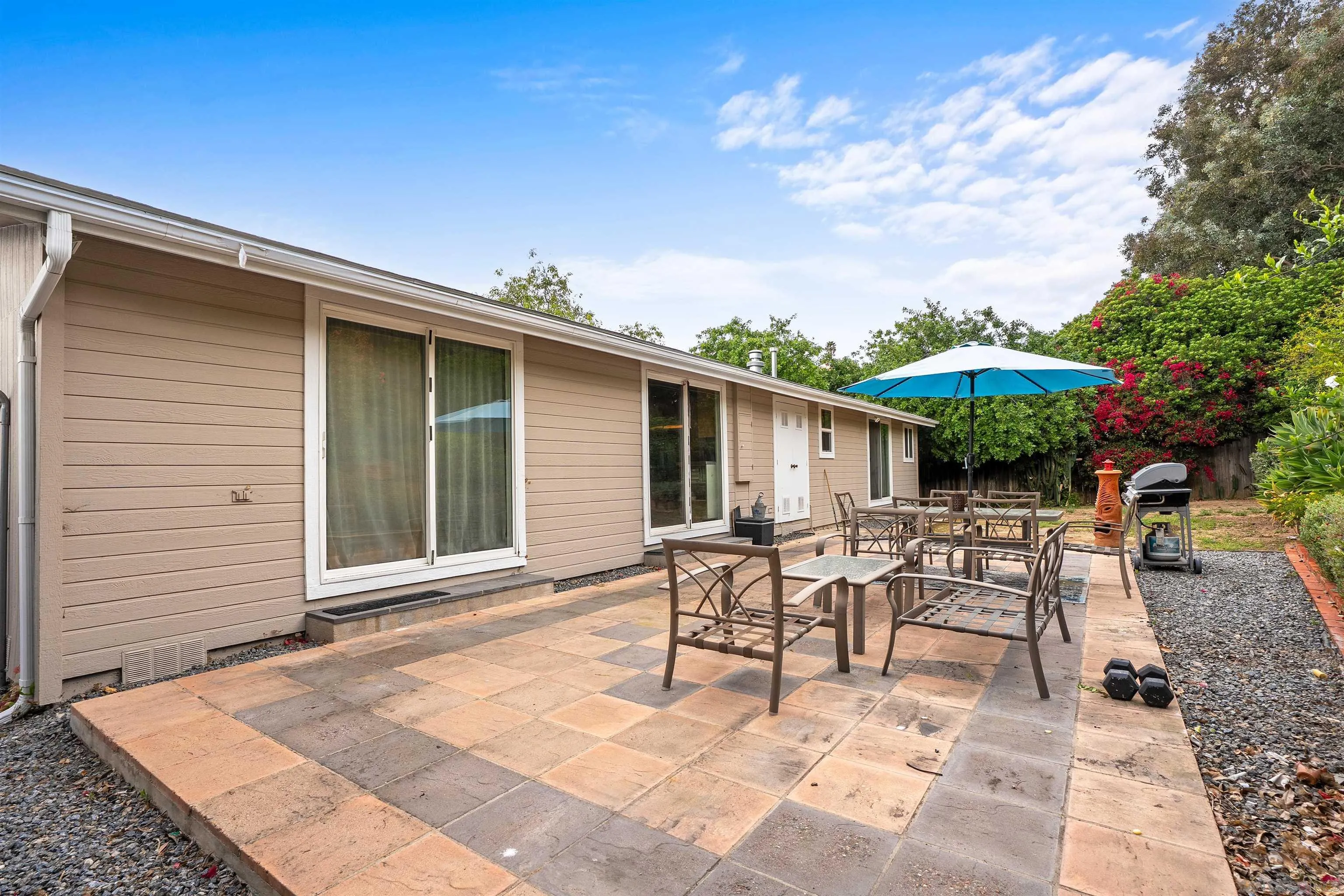 https://cdn.realtyfeed.com/cdn/127/260023977/683776fb53a1bcfc012751ec96c50bd4.webp