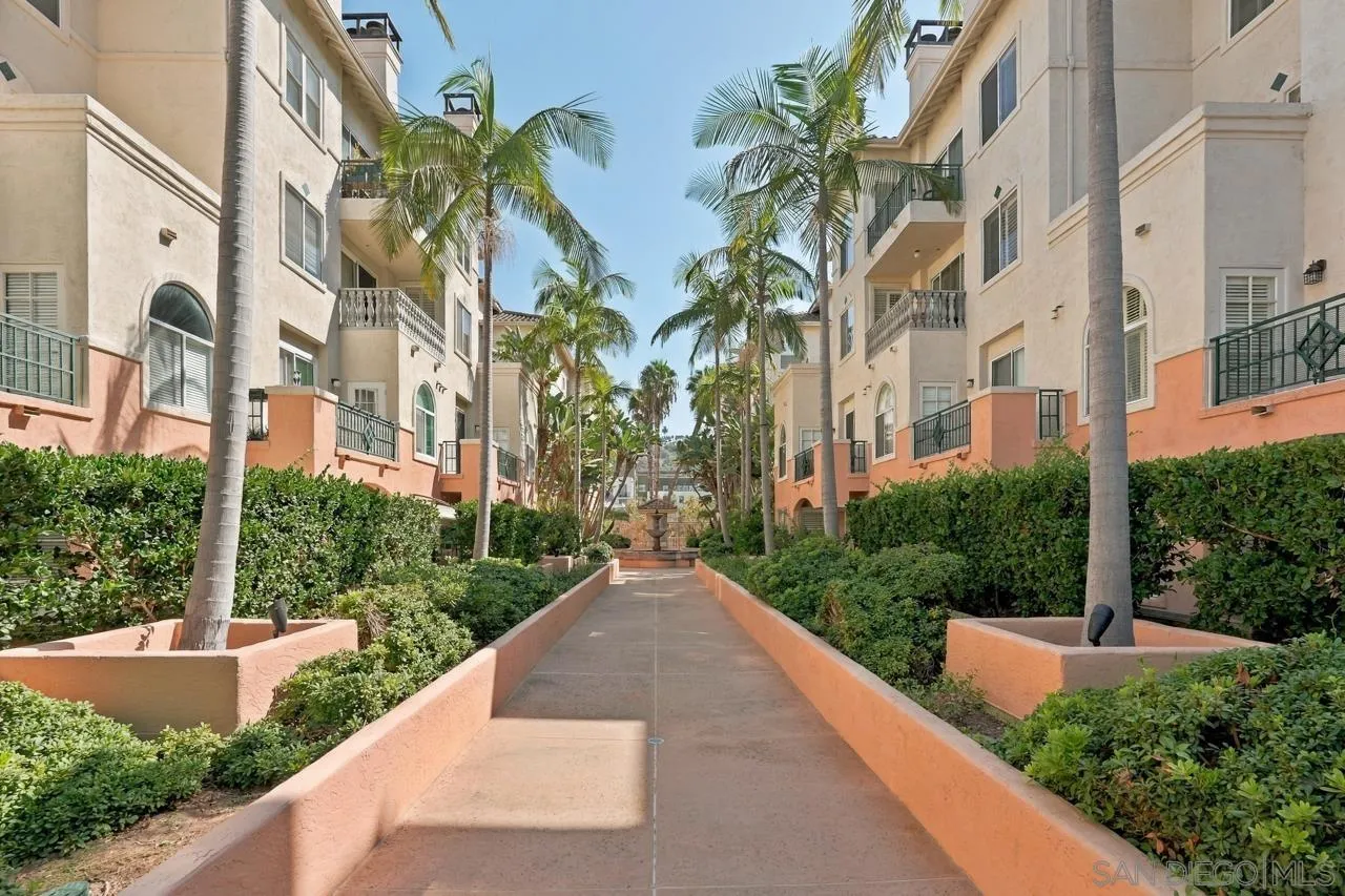 https://cdn.realtyfeed.com/cdn/127/260023980/19a3cd346a7101b9c06289b2227b6ffa.webp
