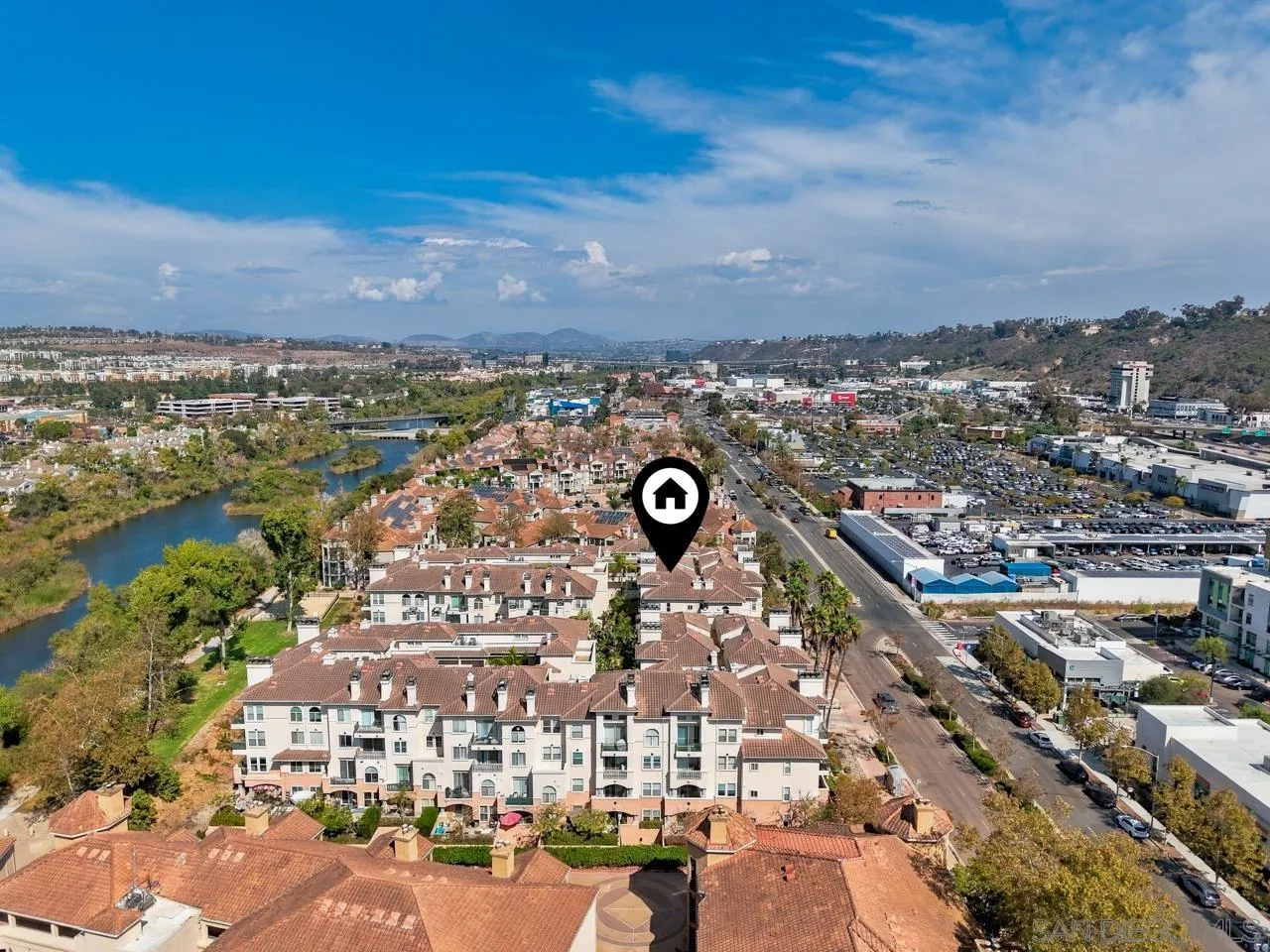 https://cdn.realtyfeed.com/cdn/127/260023980/63be7a90bf0633d040edb5179b7c967e.webp