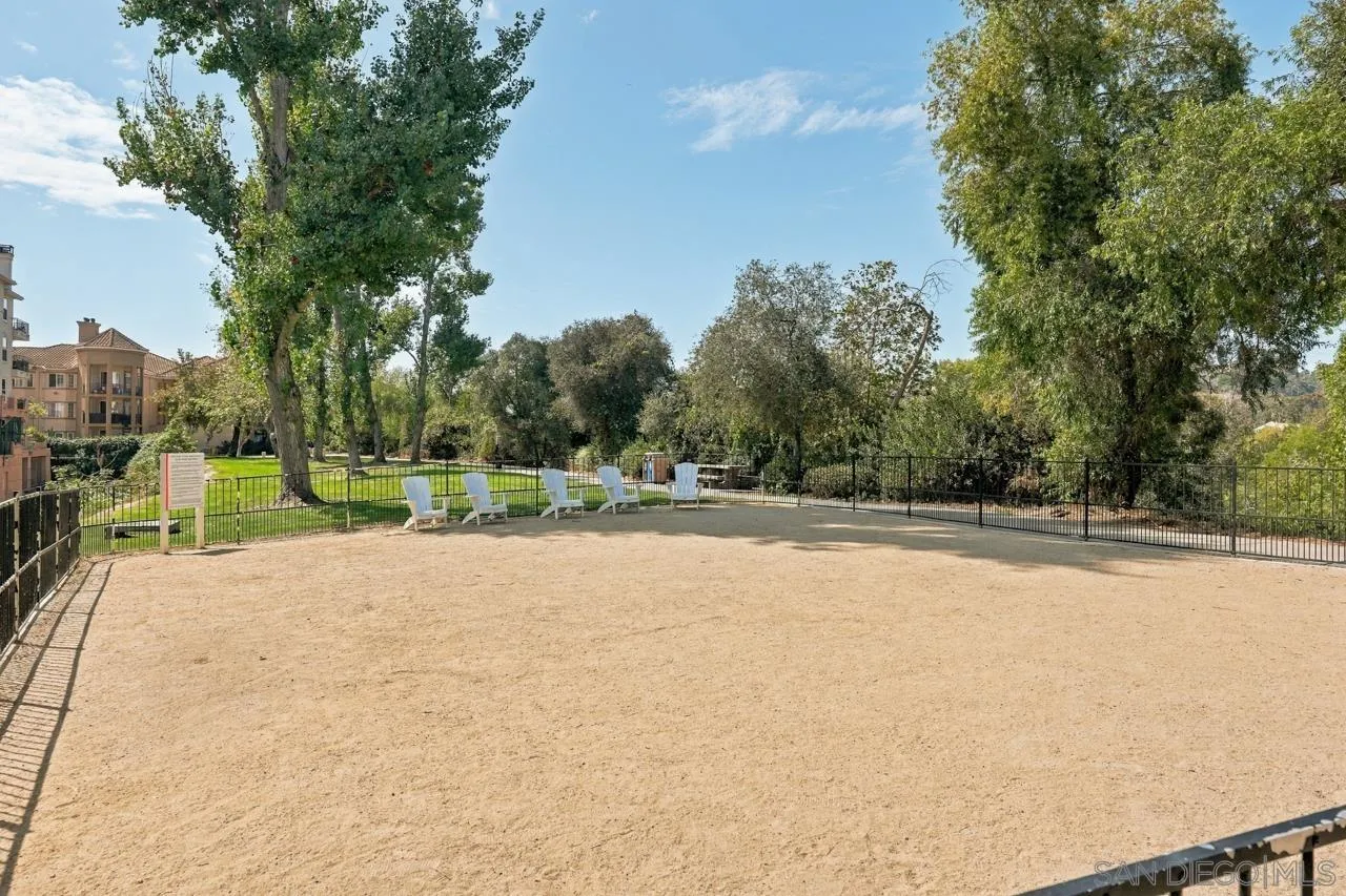 https://cdn.realtyfeed.com/cdn/127/260023980/e0eaab1ef1339e21acbf4b12267ccfa1.webp