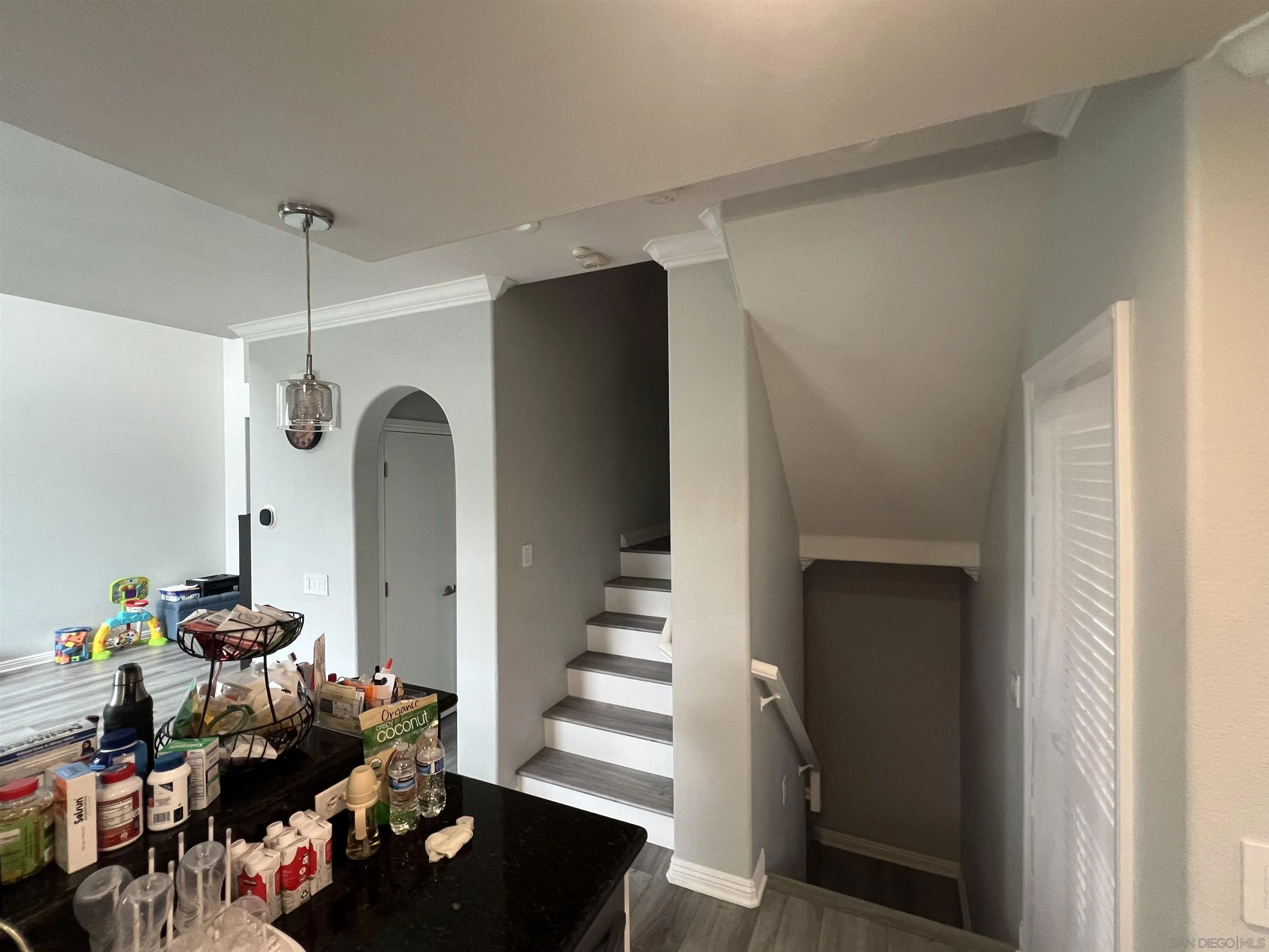 https://cdn.realtyfeed.com/cdn/127/260023986/a0fb3481d559afe93e77ff38a731243c.webp