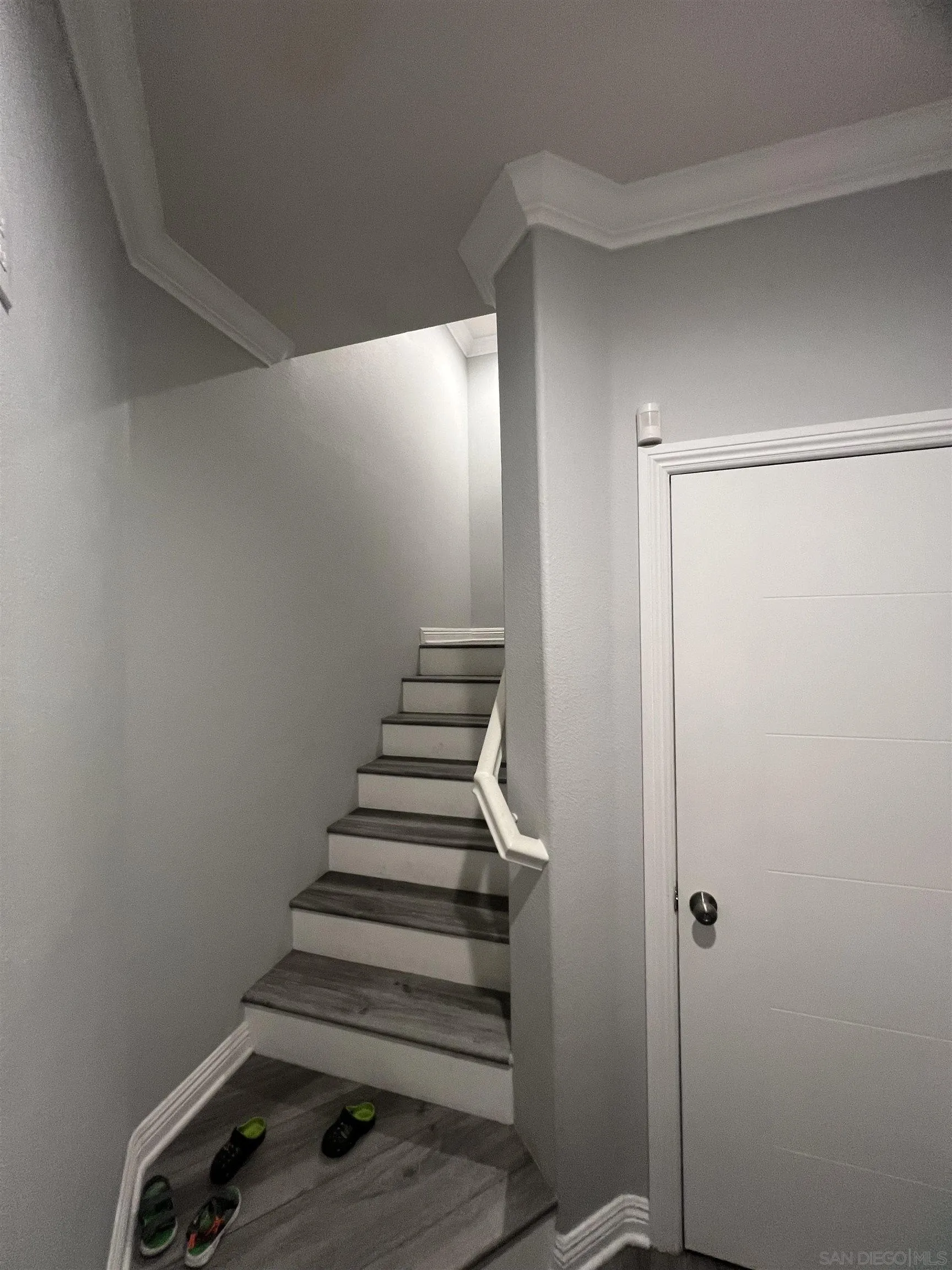 https://cdn.realtyfeed.com/cdn/127/260023986/c30f15a24bb62f8bd472685e918b92ed.webp