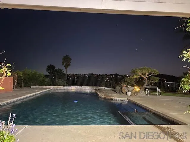 https://cdn.realtyfeed.com/cdn/127/260023988/31425ed0204903b1e28e165f69eb169f.webp