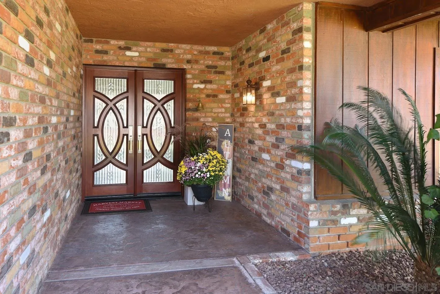 https://cdn.realtyfeed.com/cdn/127/260023988/4d1599ee2589b192e4f959670a62fbd0.webp