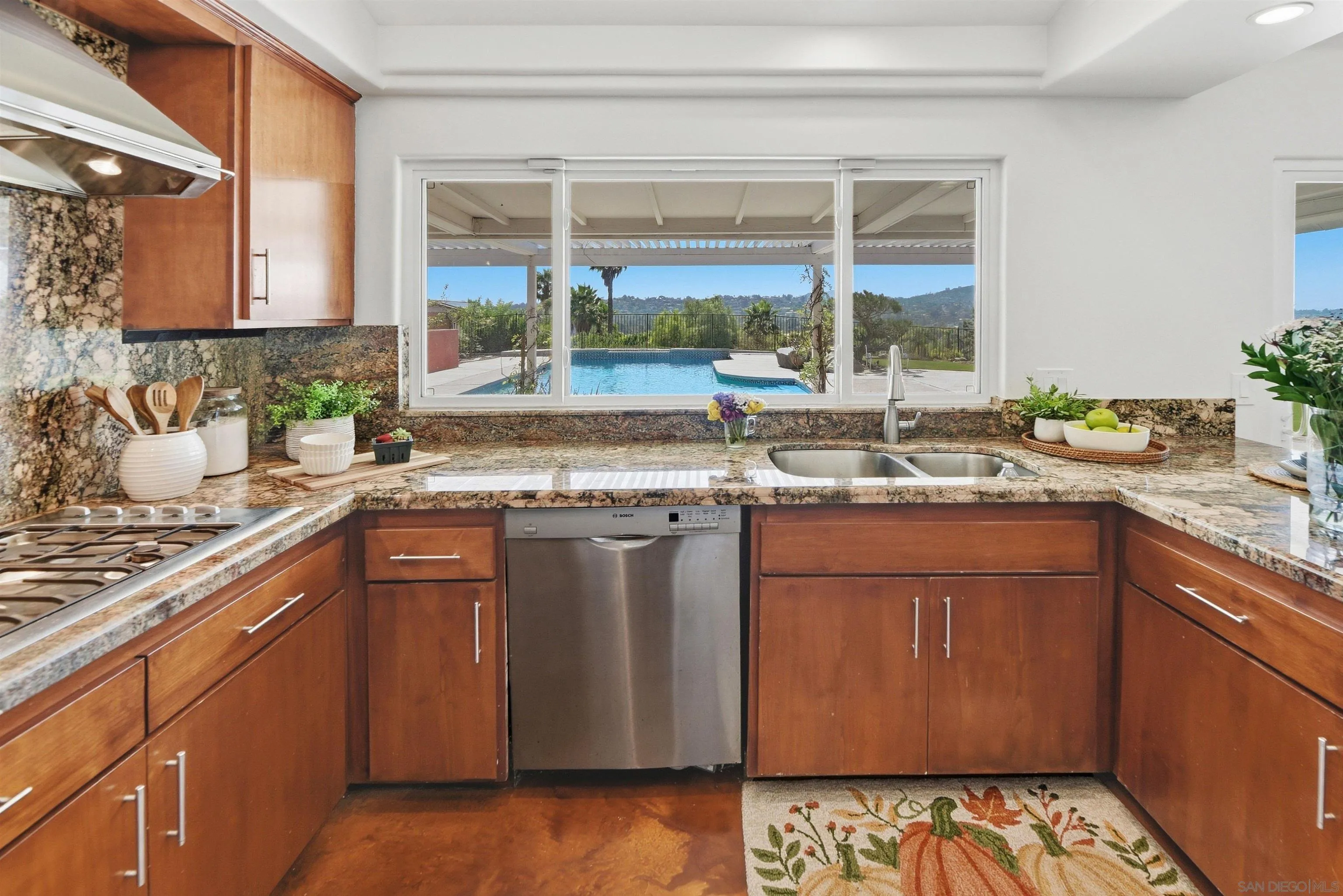 https://cdn.realtyfeed.com/cdn/127/260023988/4f543e233fd7508fce9993cbbe2c1de3.webp