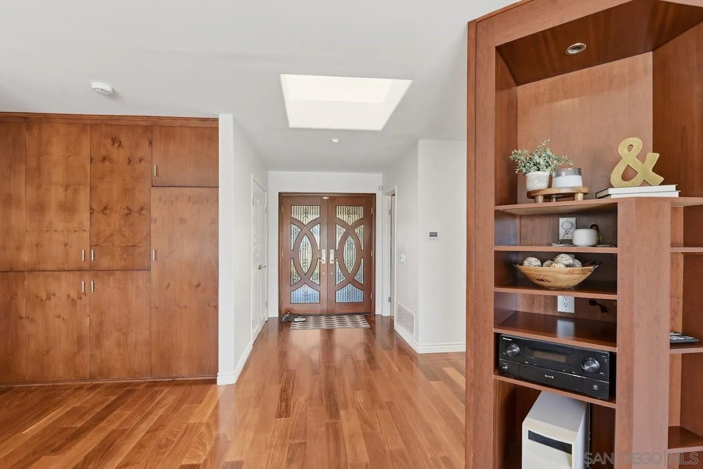 https://cdn.realtyfeed.com/cdn/127/260023988/8d96c916920dbf6185e55497533d64e8.webp