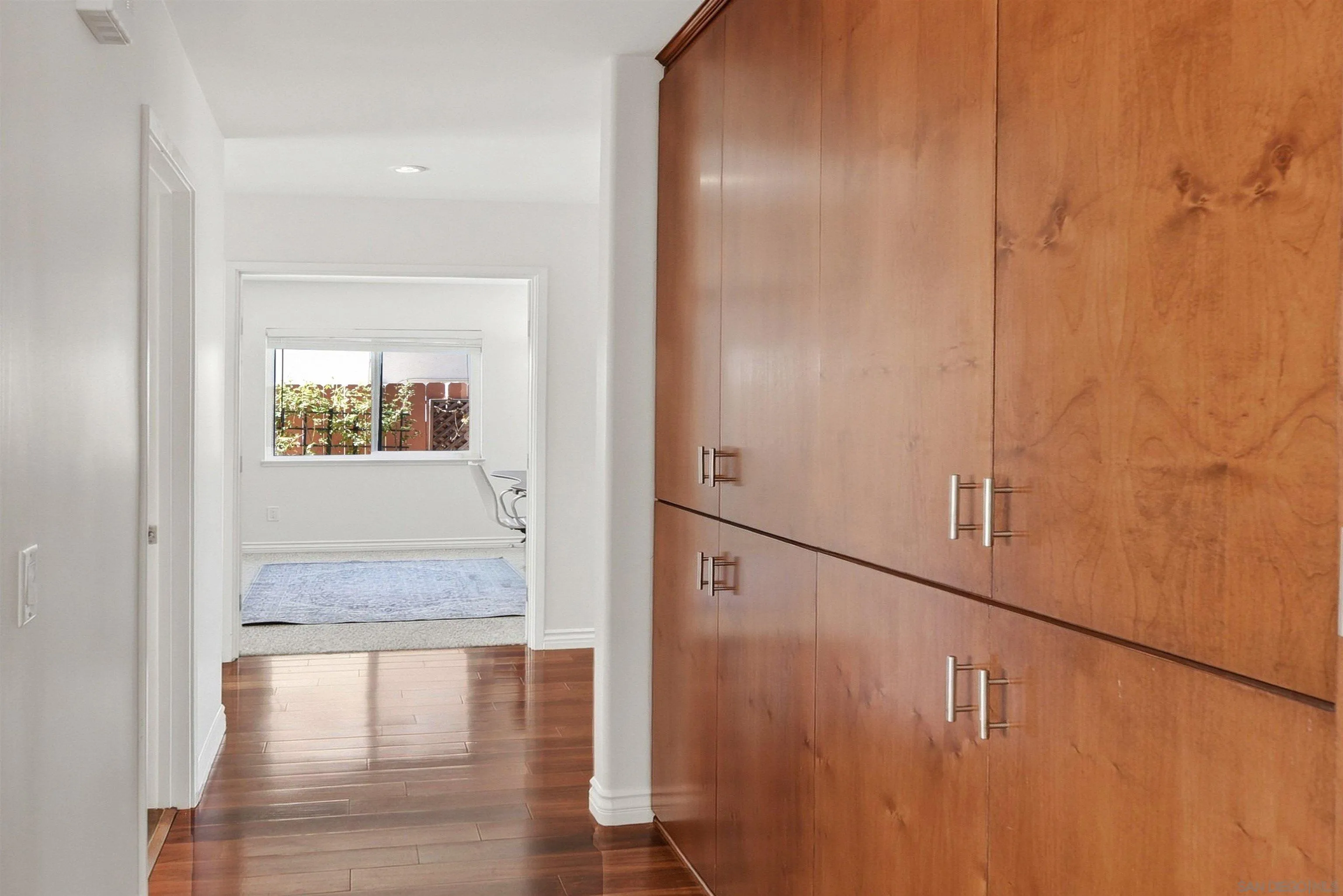 https://cdn.realtyfeed.com/cdn/127/260023988/93a04b5be5ad8bdf289708837cb32c8c.webp