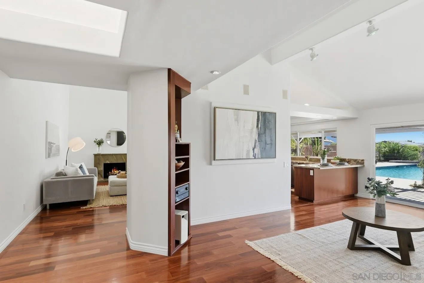 https://cdn.realtyfeed.com/cdn/127/260023988/9d1219cde8d5679b1d3f9034c1eaba2b.webp
