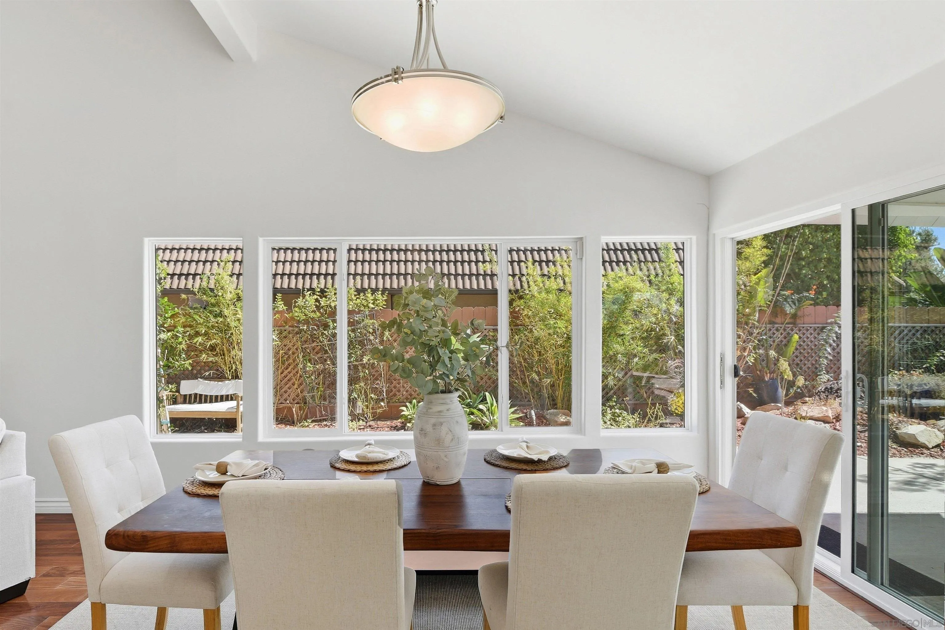 https://cdn.realtyfeed.com/cdn/127/260023988/b0e7437b621ab1f2c7fdde7835b12e1b.webp