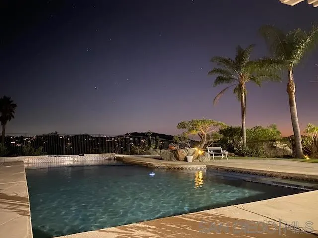 https://cdn.realtyfeed.com/cdn/127/260023988/d7df9da7825f2dfd28b1bd9f8392f512.webp