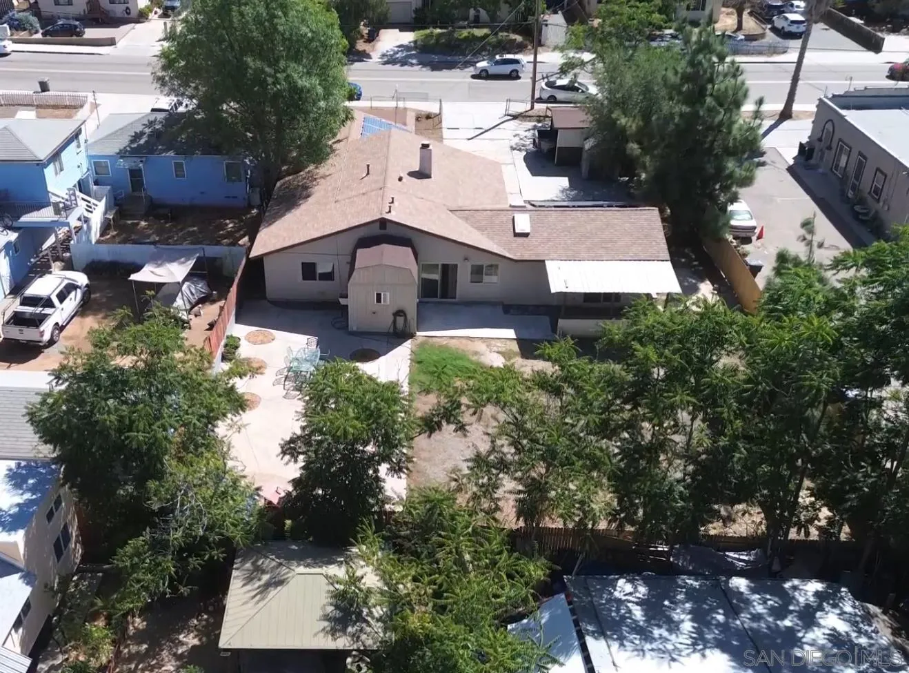 https://cdn.realtyfeed.com/cdn/127/260023994/d29a099fd1524f696c8df51e877c7da1.webp