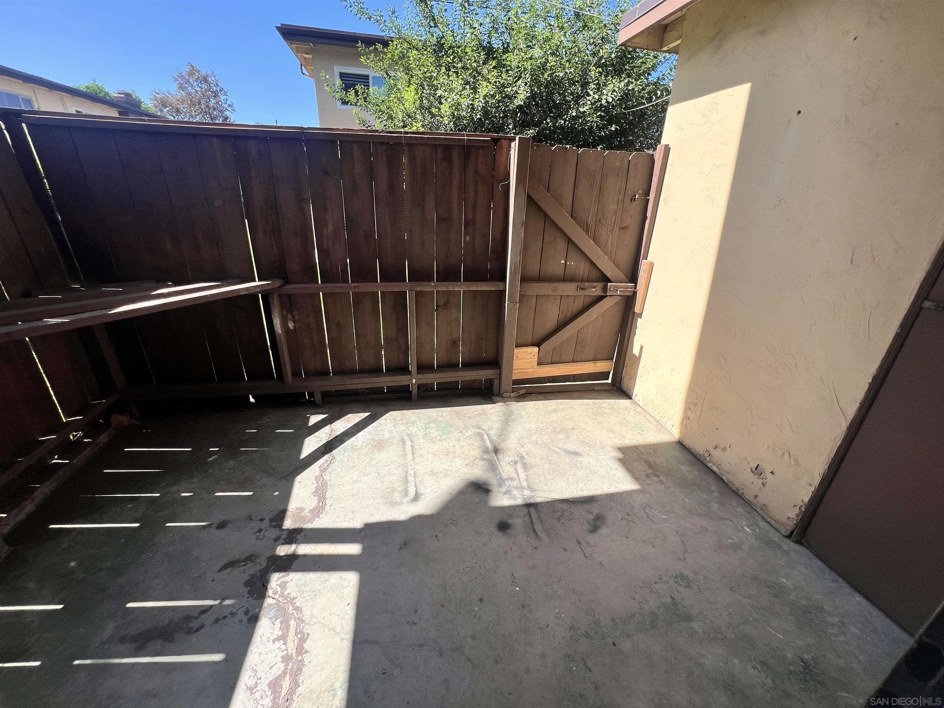 464 Woodlawn Dr, Chula Vista, CA 91910, photo 11