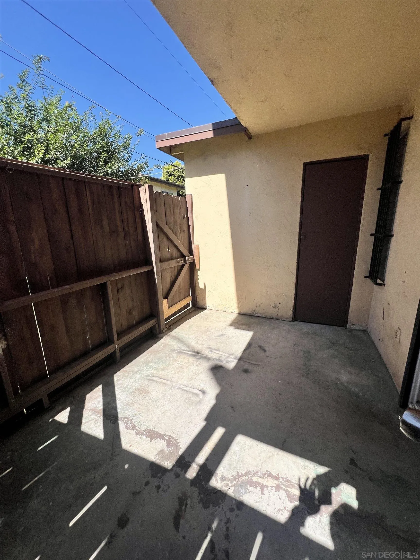 464 Woodlawn Dr, Chula Vista, CA 91910, photo 12
