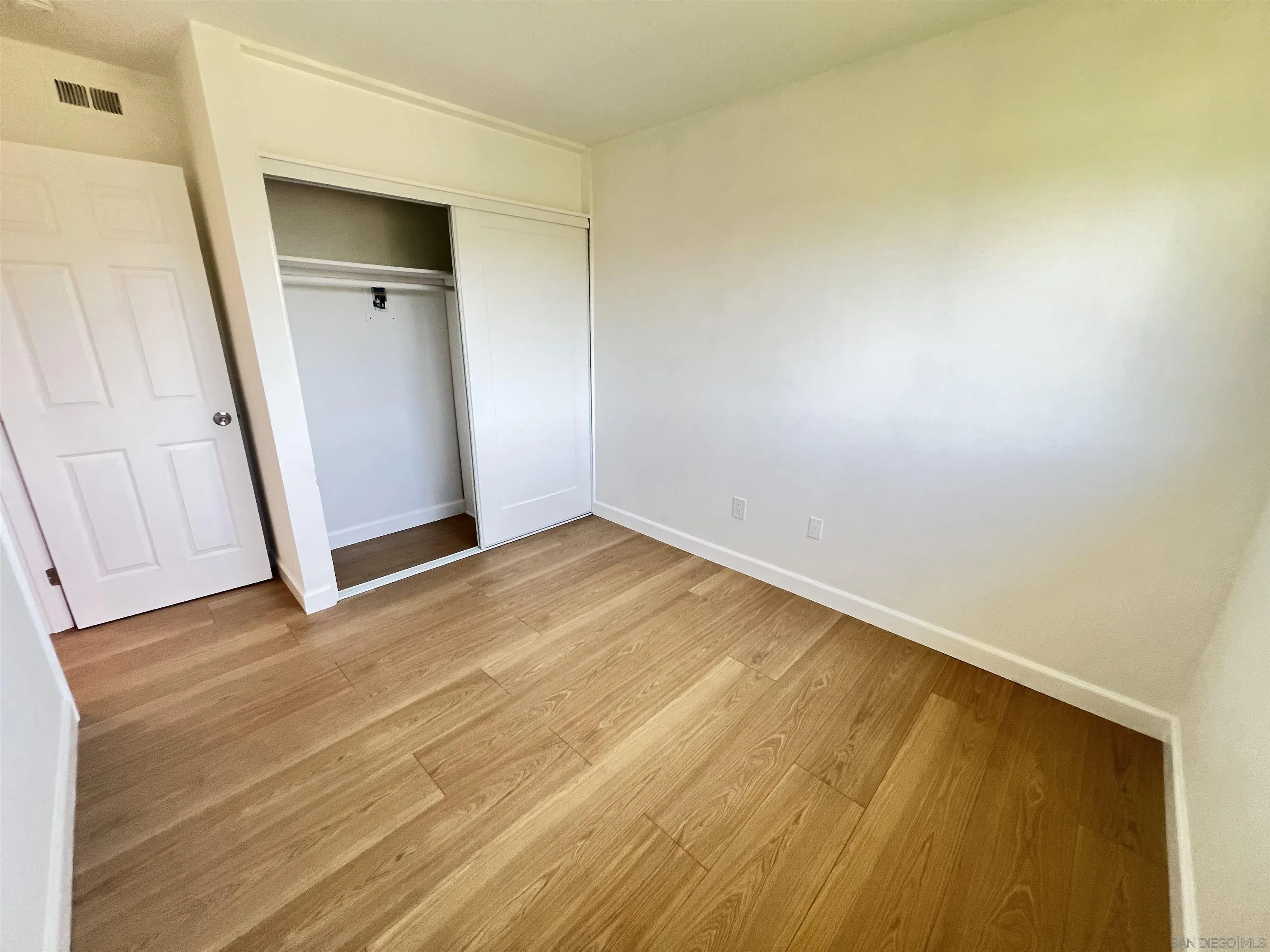 464 Woodlawn Dr, Chula Vista, CA 91910, photo 7