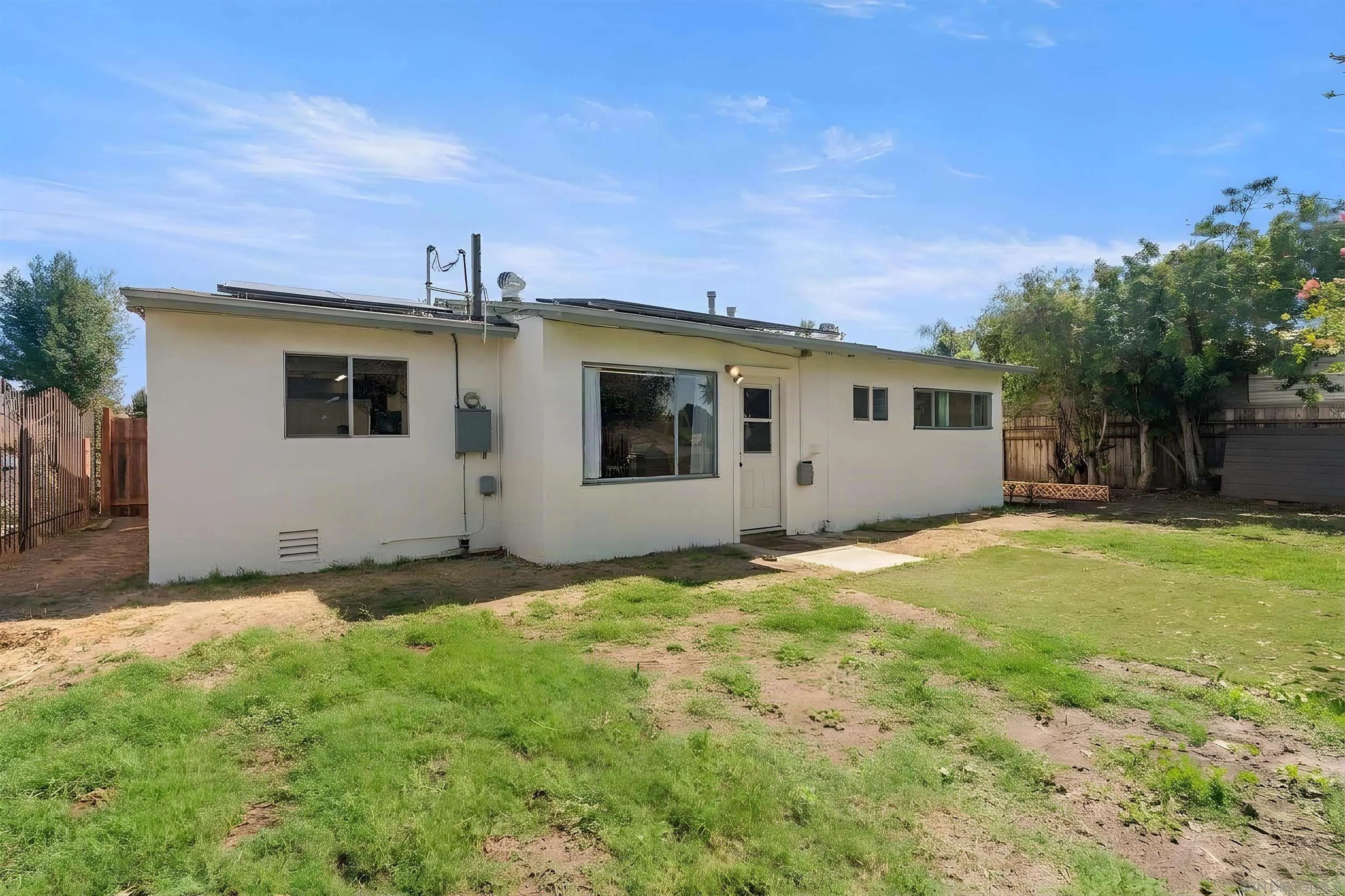 https://cdn.realtyfeed.com/cdn/127/260024008/524ad5d5e7c3f6fe517762e89292ac0c.webp