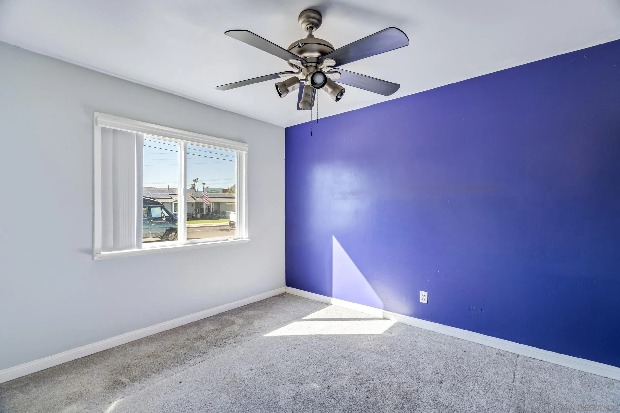https://cdn.realtyfeed.com/cdn/127/260024011/3174205ed2297f3ed27361ed7ebadb79.webp