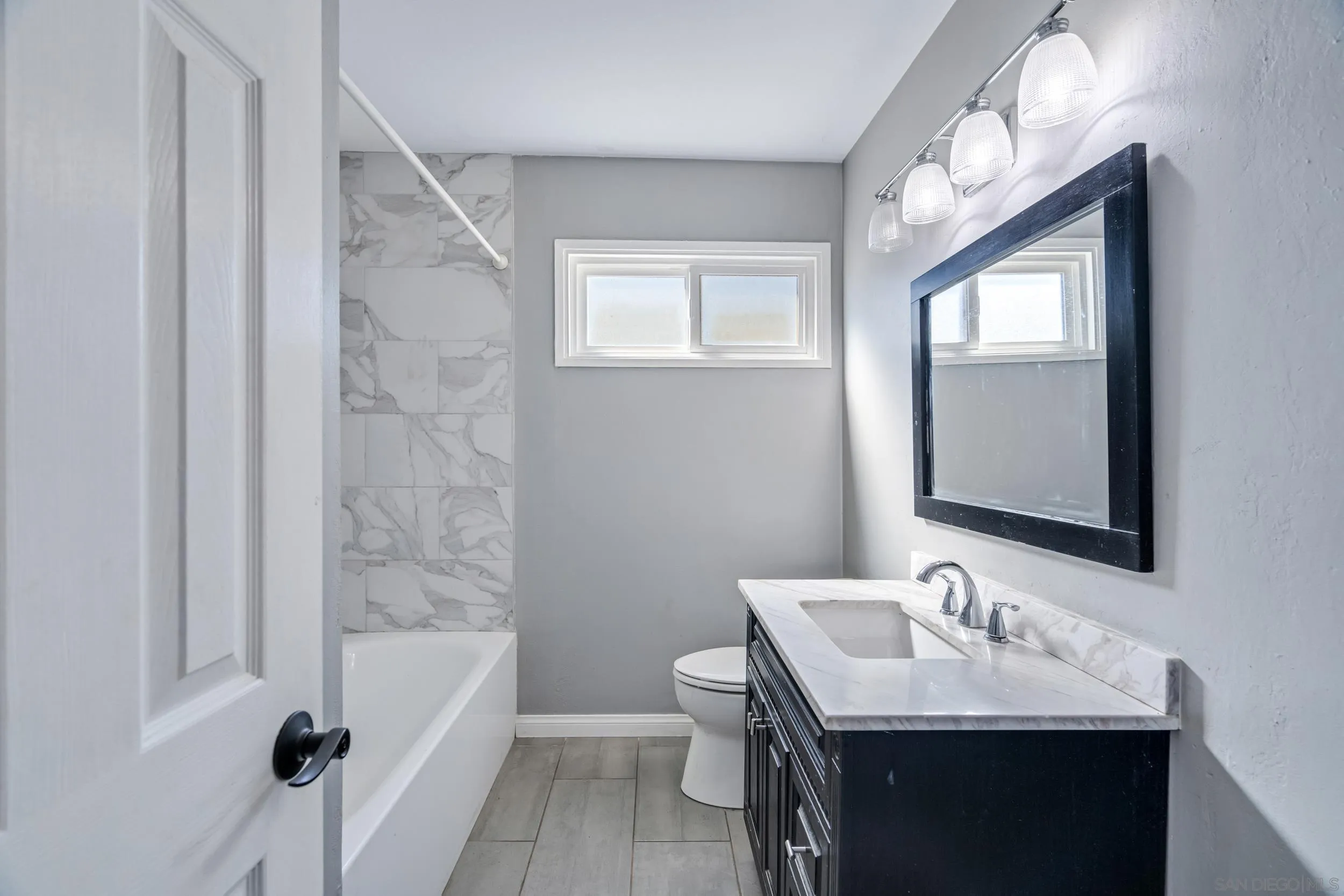 https://cdn.realtyfeed.com/cdn/127/260024011/9bf0bb4f1b4a030f2a5438d80f1a38fb.webp