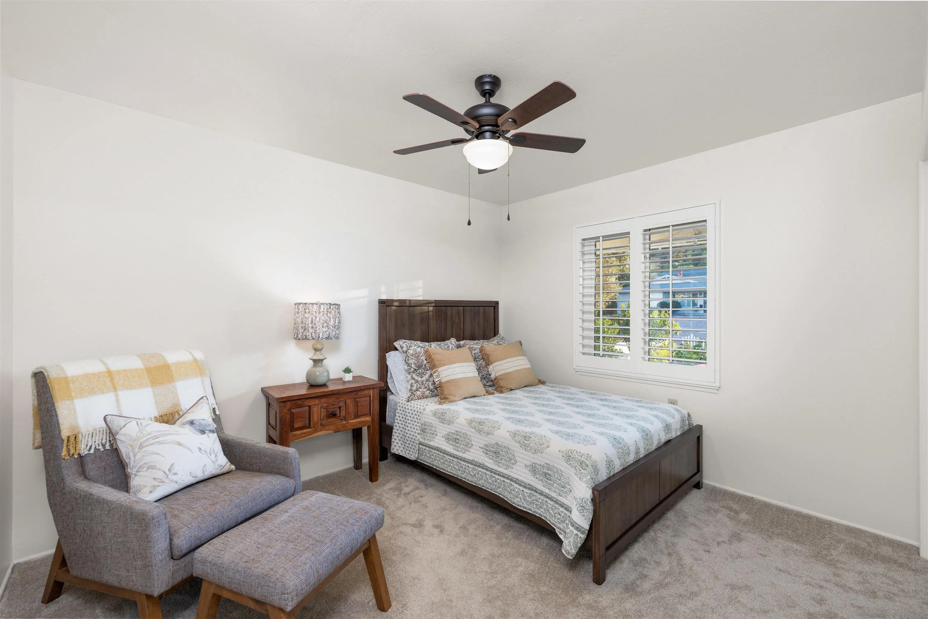 https://cdn.realtyfeed.com/cdn/127/260024013/4857dfe90d46d4b9232d6ef6ed82a12f.webp