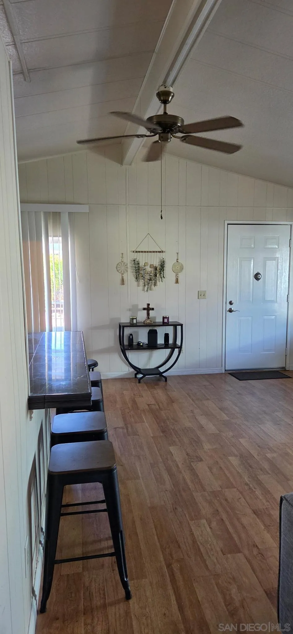 https://cdn.realtyfeed.com/cdn/127/260024017/e35b4577fbebff8169c02fa3bc6ae5b7.webp