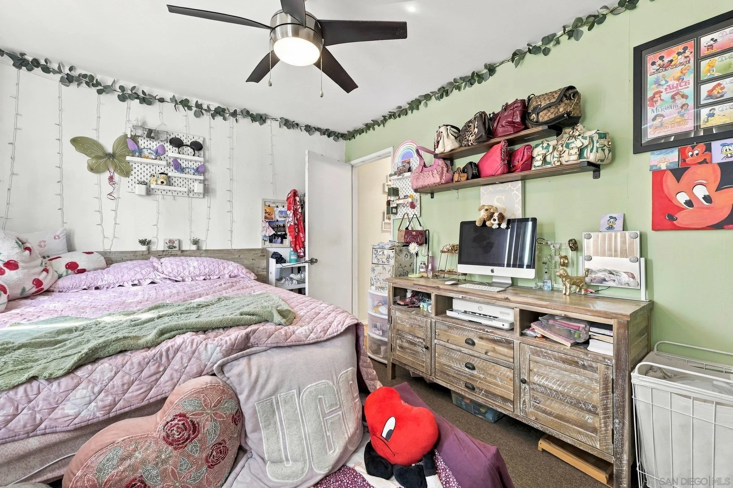 https://cdn.realtyfeed.com/cdn/127/260024030/e40b5a6e3f633c1cfe3a089fe99e19fc.webp
