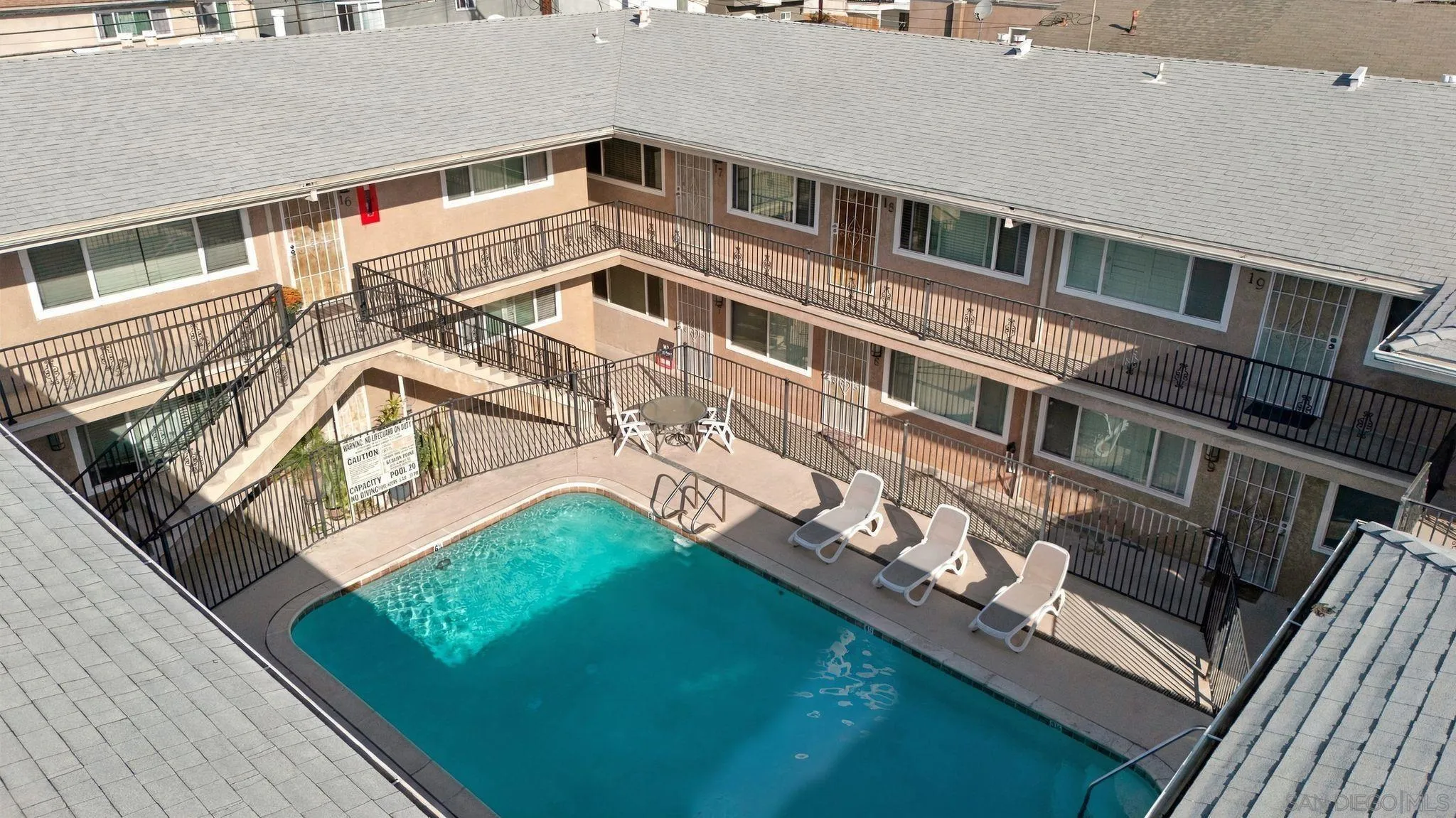 https://cdn.realtyfeed.com/cdn/127/260024034/844e6e2d42250bc2799e0fddecfe1cea.webp