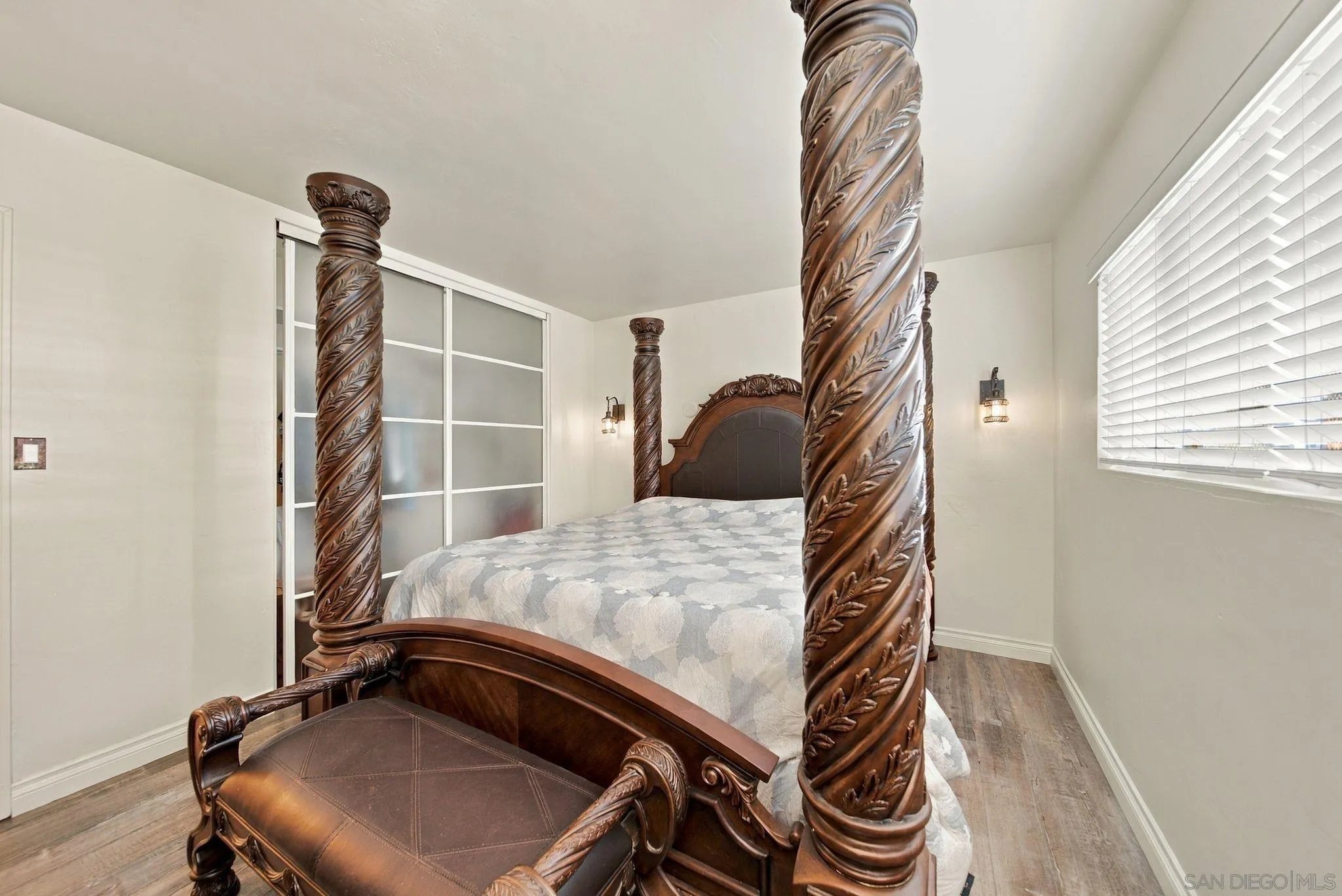 https://cdn.realtyfeed.com/cdn/127/260024034/ab66996db970ad5681ddc8eac557f776.webp