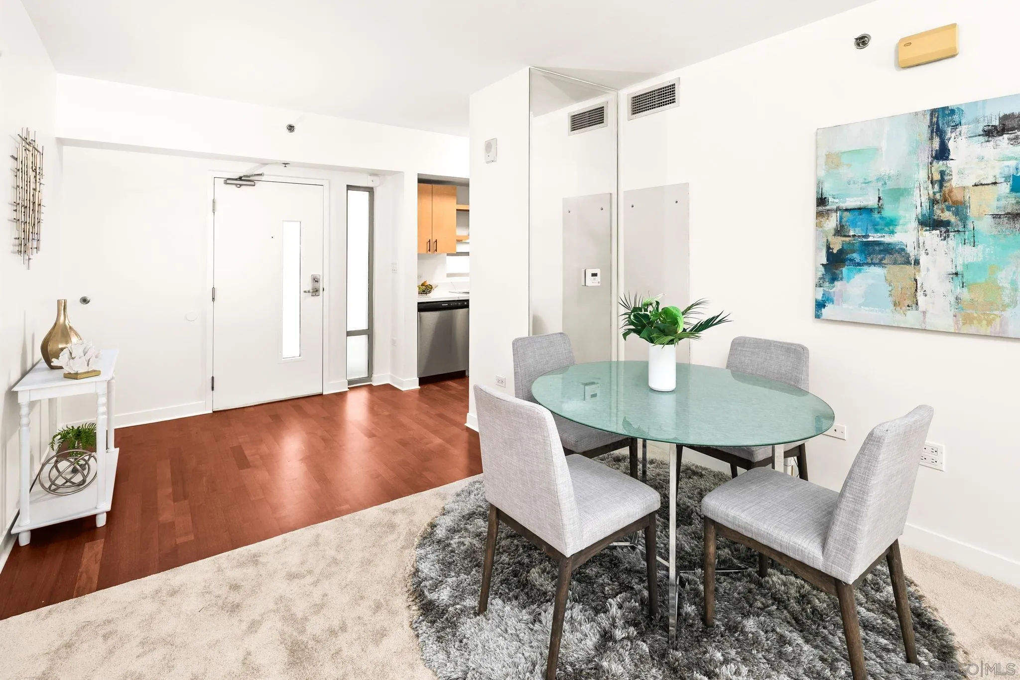 https://cdn.realtyfeed.com/cdn/127/260024041/b909a25972442df6778e2d3b01bb093b.webp