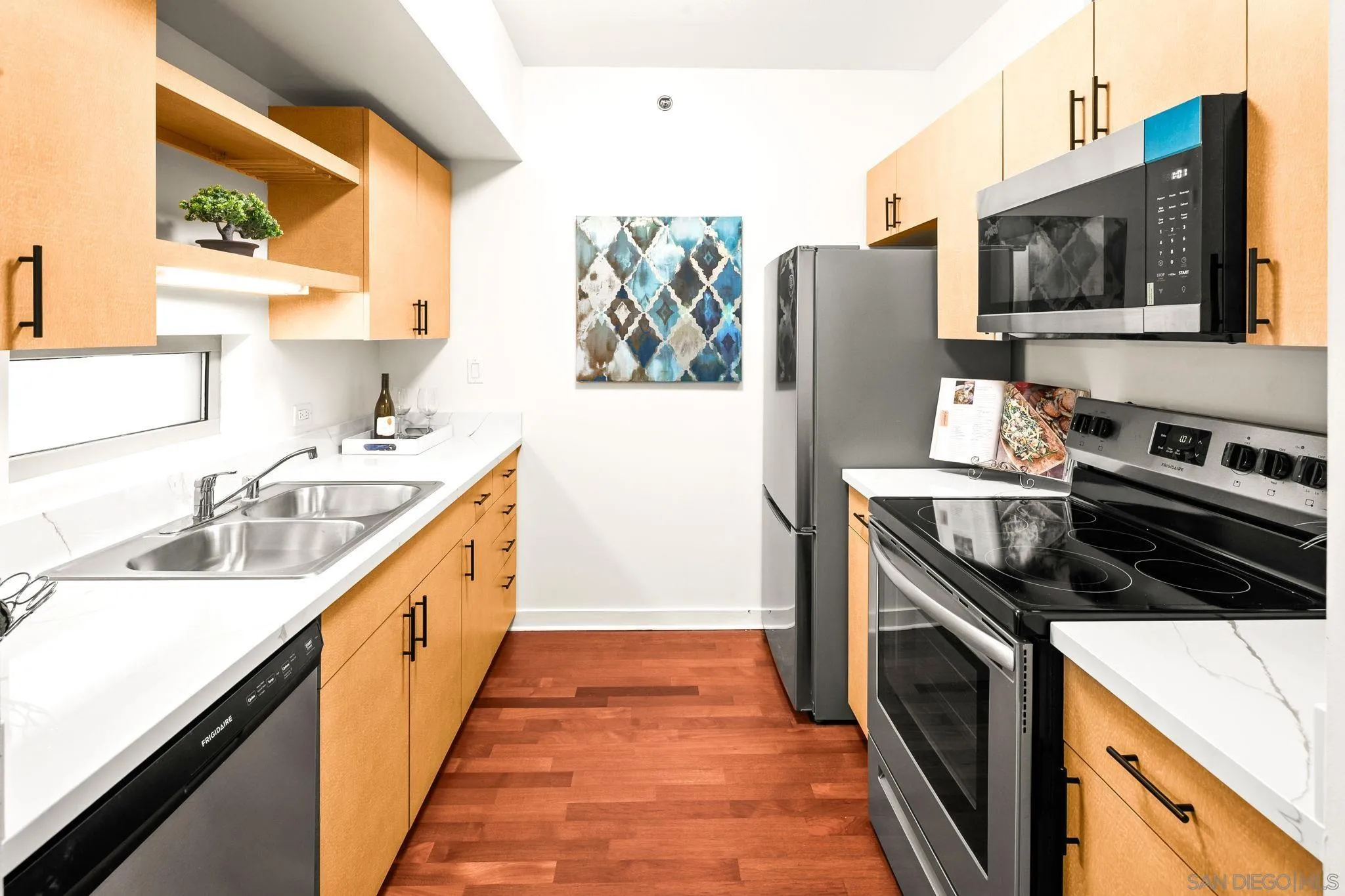 https://cdn.realtyfeed.com/cdn/127/260024041/e94d6287c53390190be5921489d9b075.webp