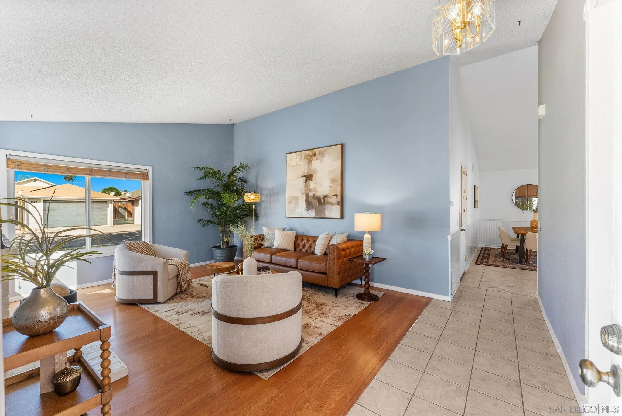 https://cdn.realtyfeed.com/cdn/127/260024044/830c1835b1fd689757968e5779dc07d5.webp