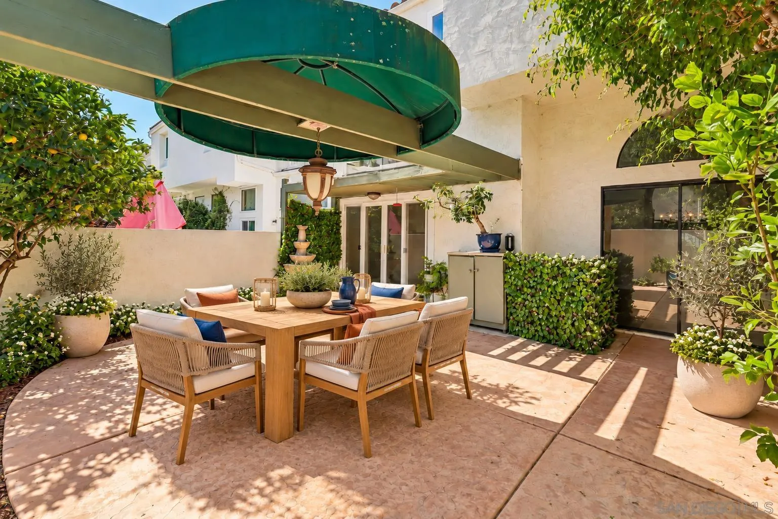 https://cdn.realtyfeed.com/cdn/127/260024045/577eb4c968166d0fc8596efe7cb8ca65.webp
