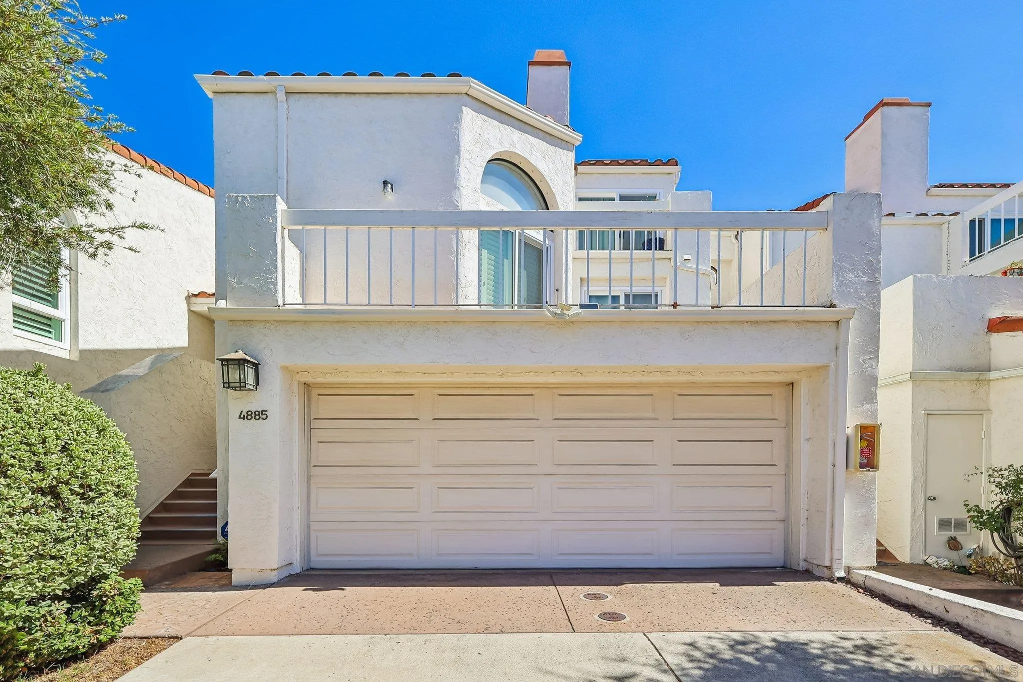 https://cdn.realtyfeed.com/cdn/127/260024045/b30518051d9ce822e9555f2ecf287f47.webp