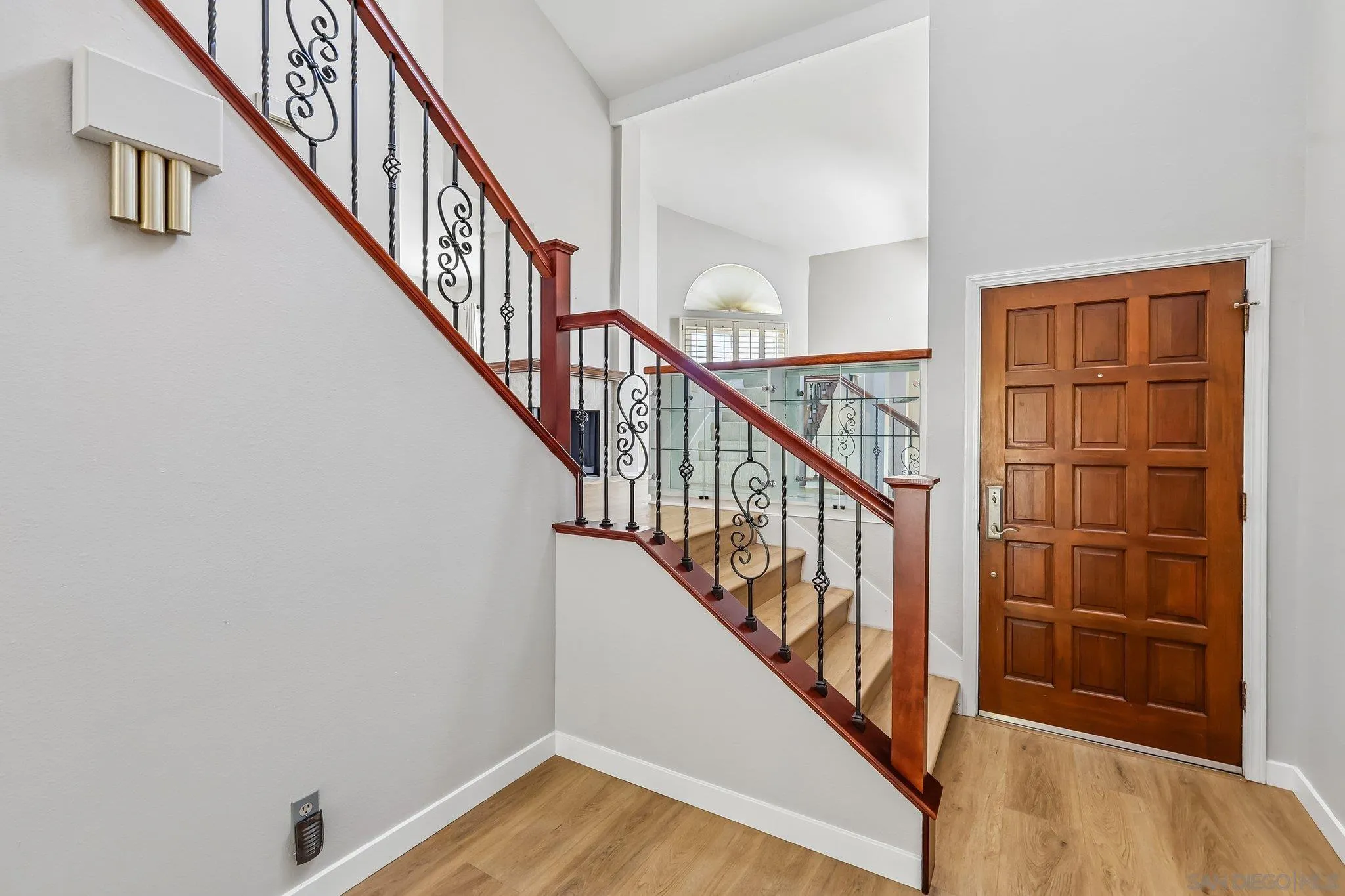 https://cdn.realtyfeed.com/cdn/127/260024045/de79a5b7207b8ce3a4e96d438dc8497b.webp