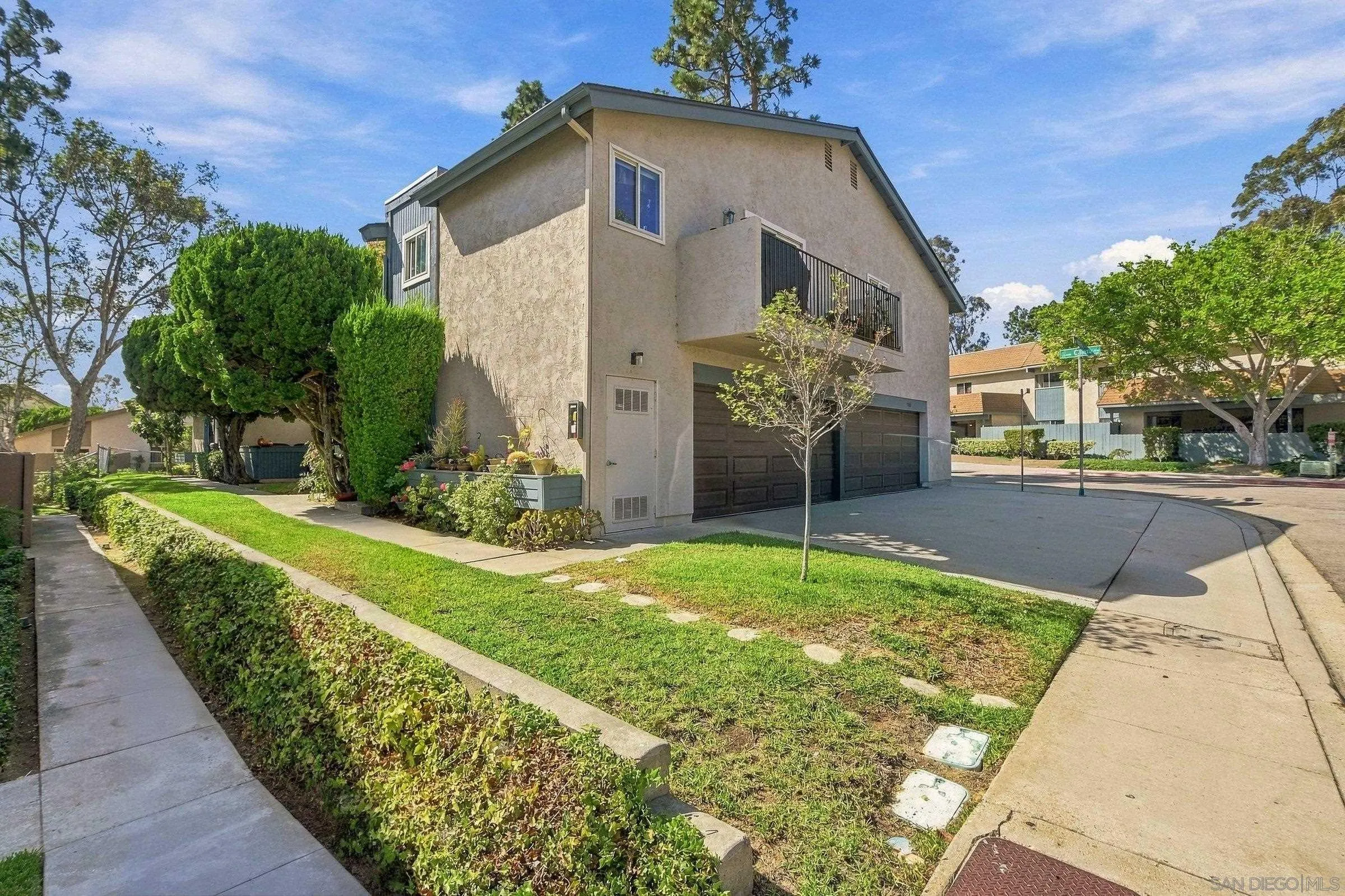 https://cdn.realtyfeed.com/cdn/127/260024047/d35bbbea2c995b76c799d0636c730997.webp