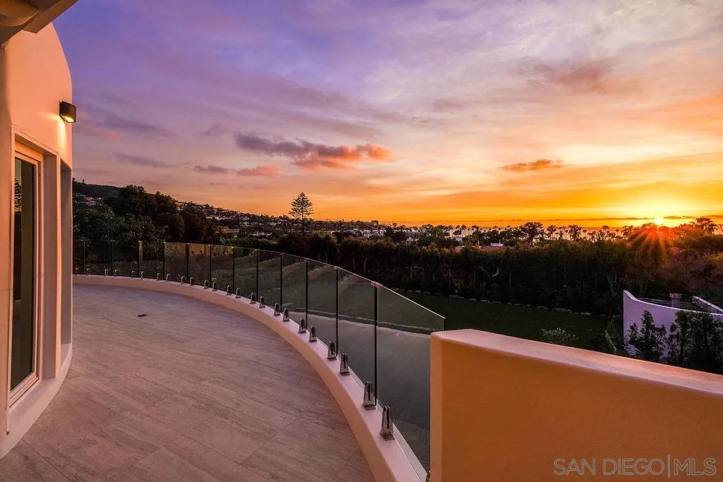 https://cdn.realtyfeed.com/cdn/127/260024049/150d5248f2474e2f88c9774dff32f423.webp