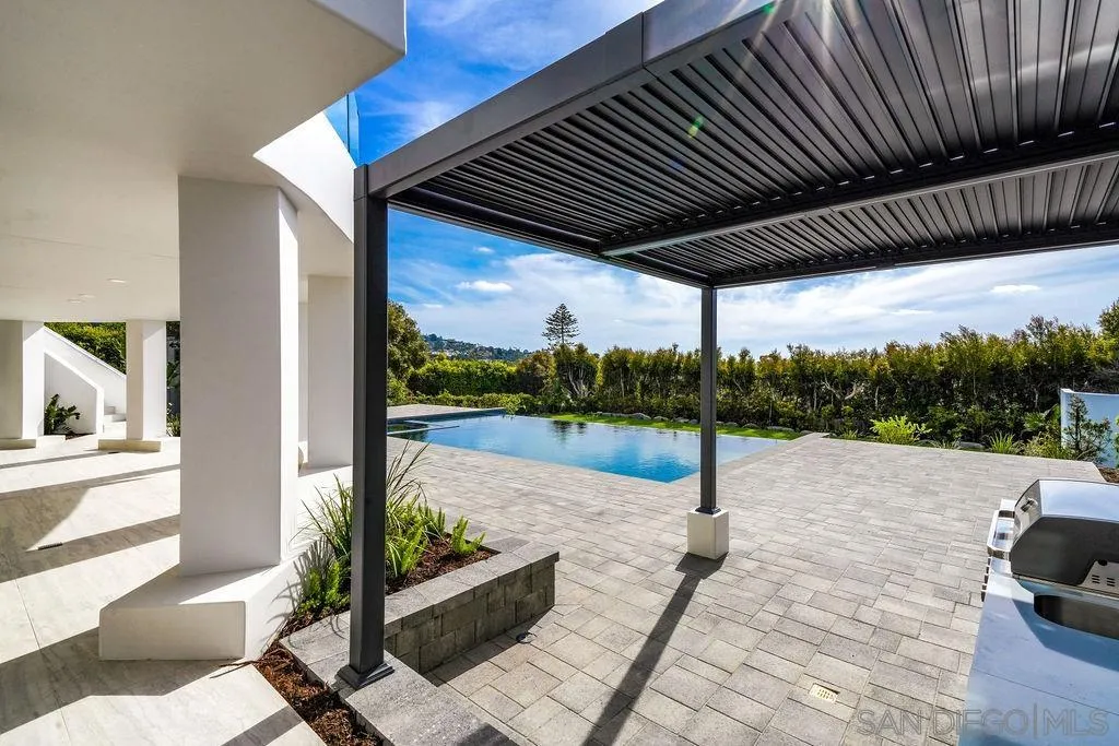https://cdn.realtyfeed.com/cdn/127/260024049/54842705a4fd46bb20fbb8ee83c360fe.webp